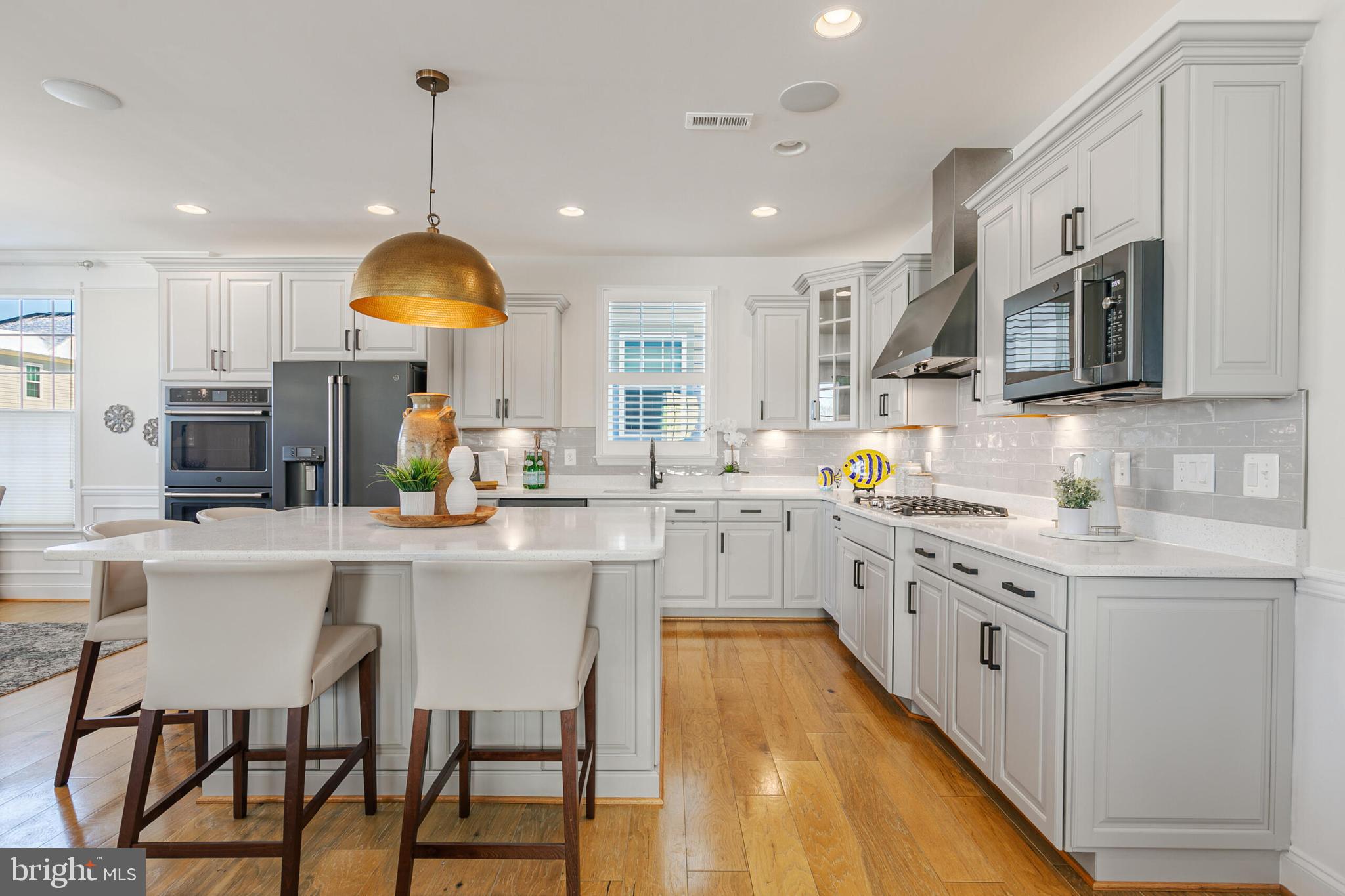 CREST OF ALEXANDRIA - Residential