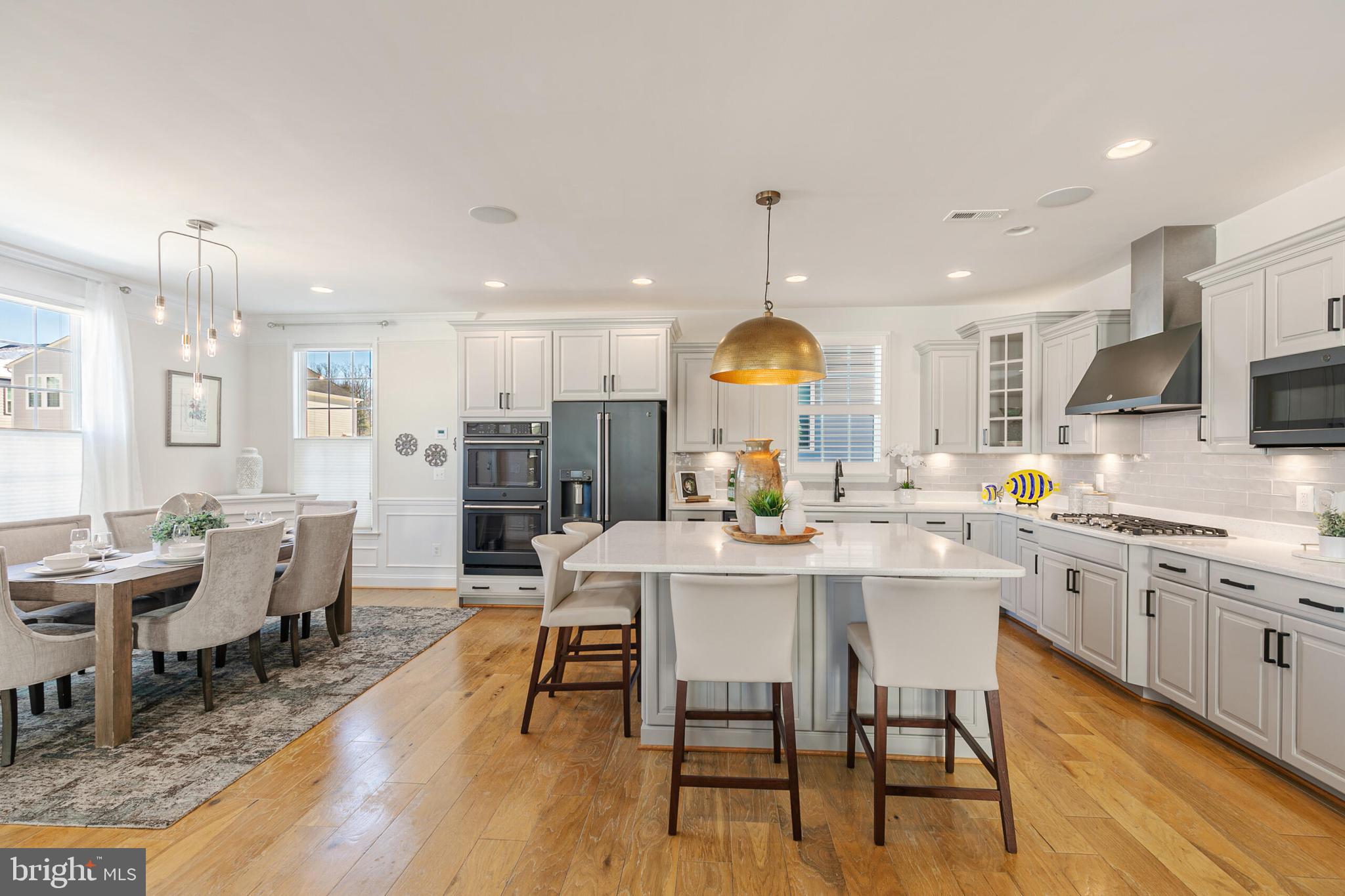 CREST OF ALEXANDRIA - Residential