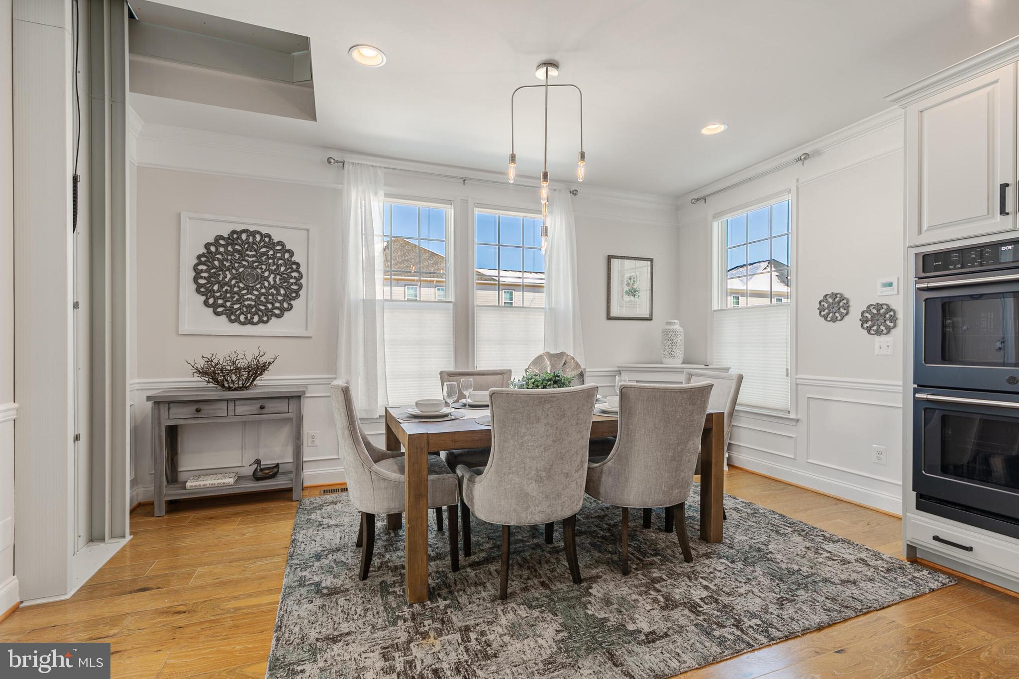 CREST OF ALEXANDRIA - Residential