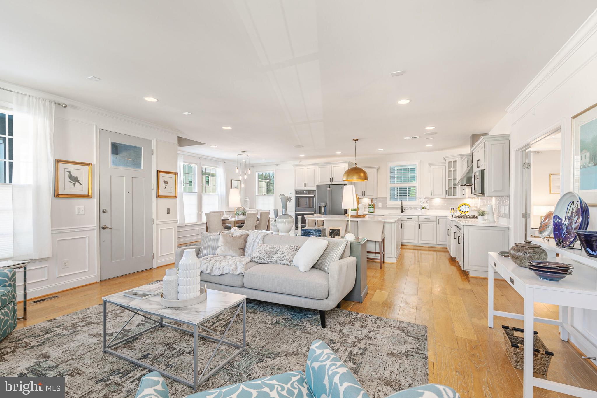 CREST OF ALEXANDRIA - Residential