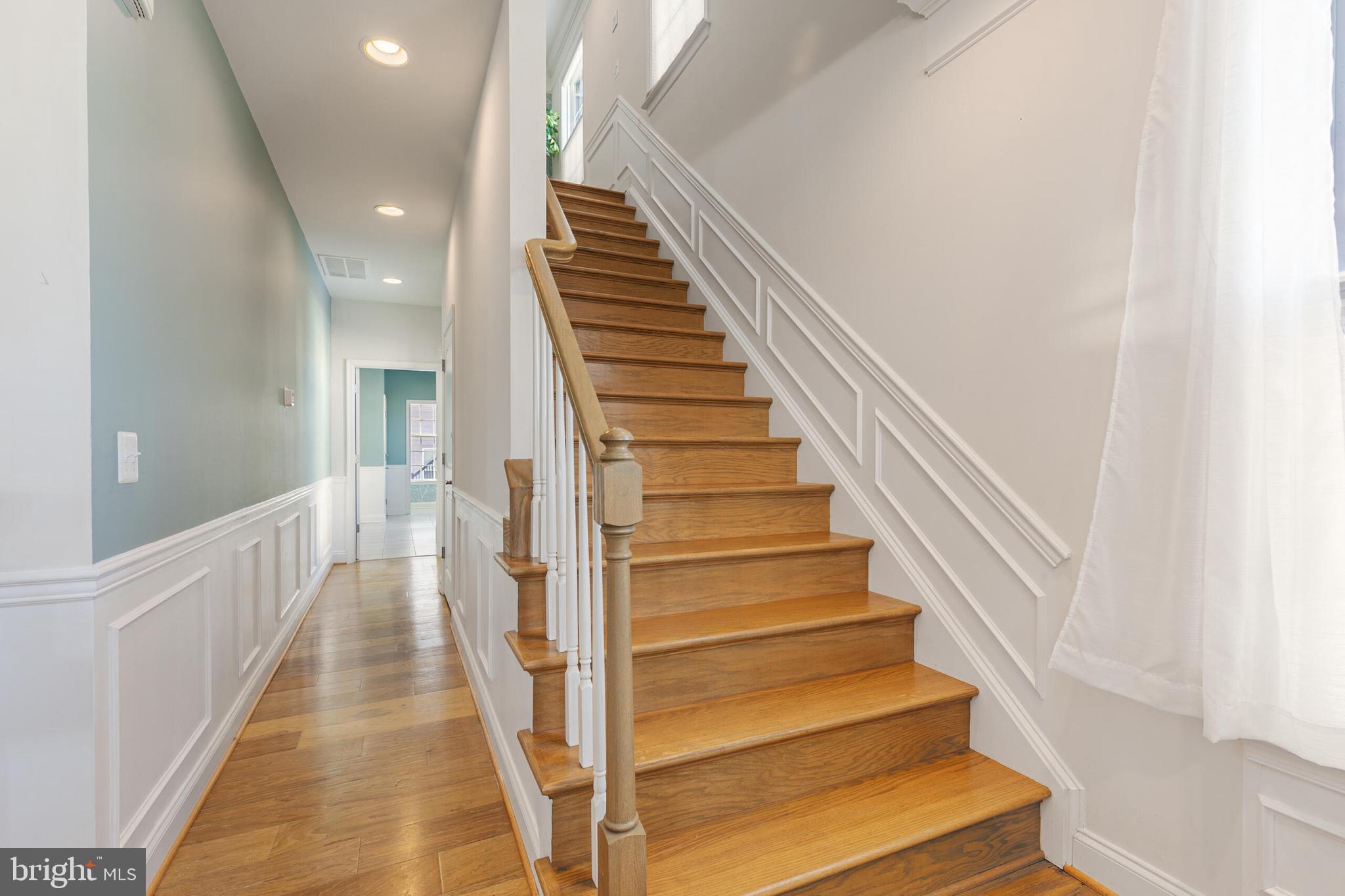 CREST OF ALEXANDRIA - Residential