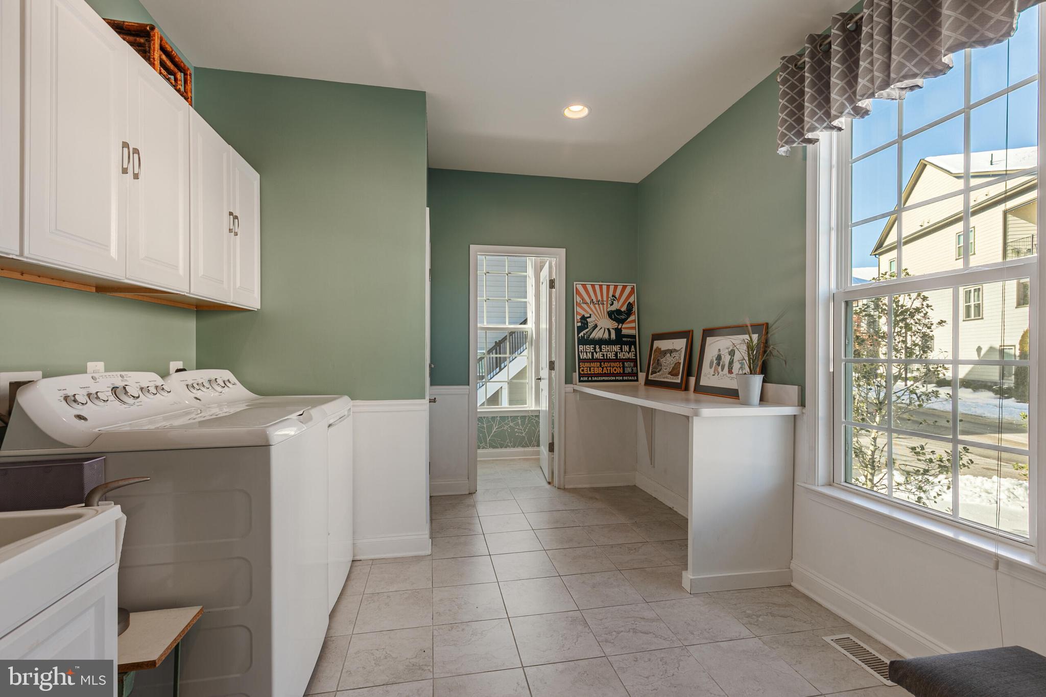 CREST OF ALEXANDRIA - Residential