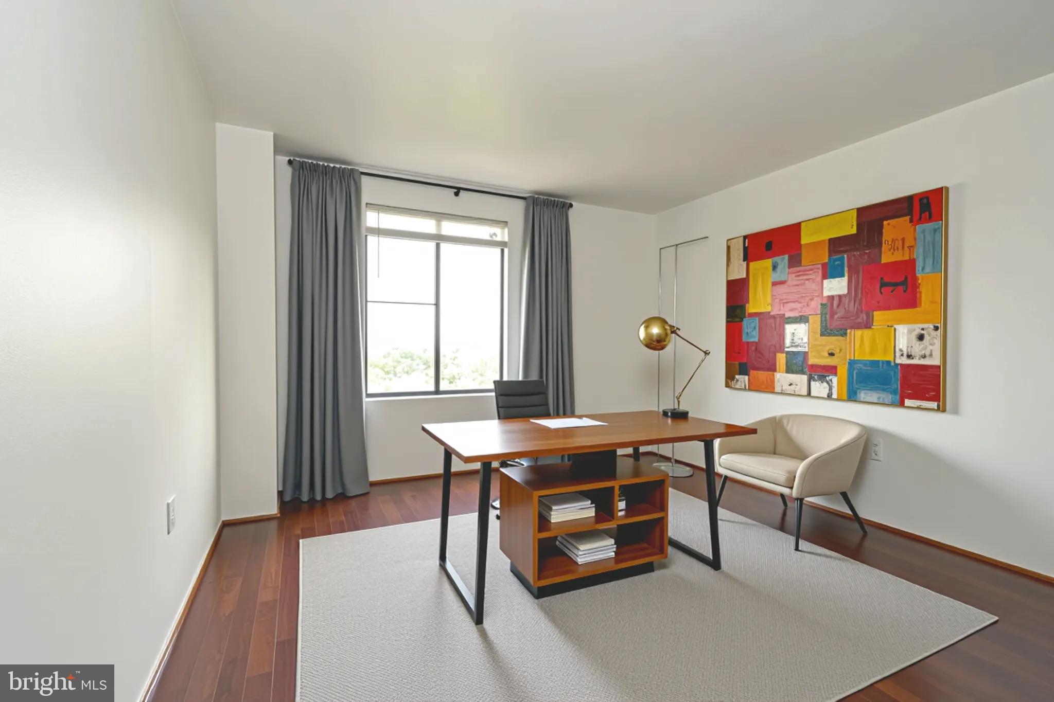 SENTINEL OF LANDMARK - Residential Lease