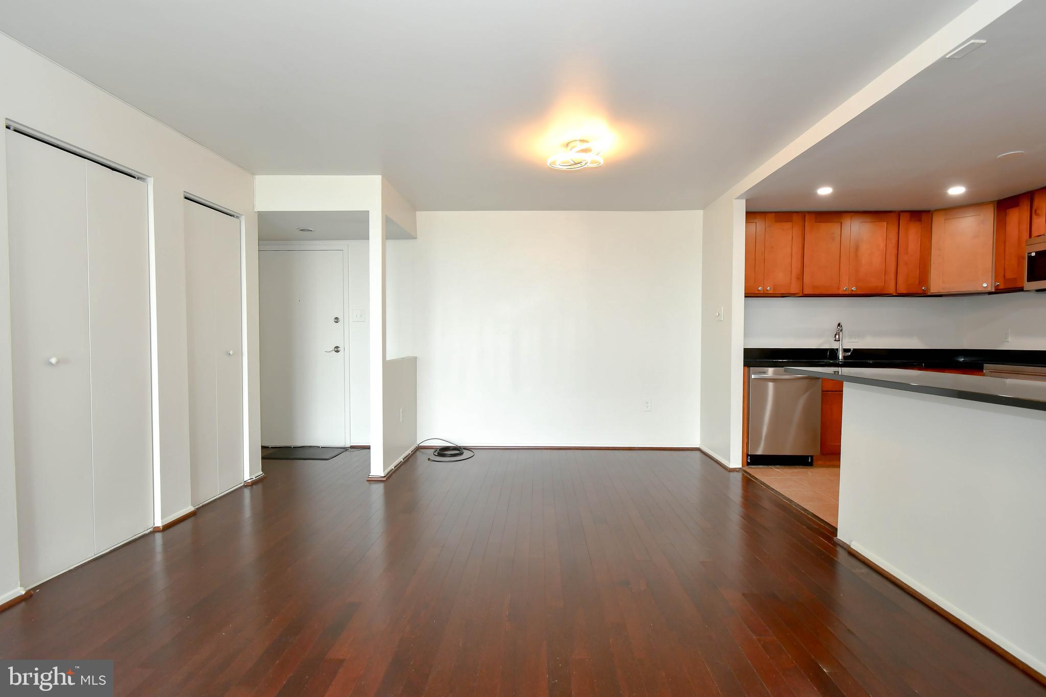 SENTINEL OF LANDMARK - Residential Lease