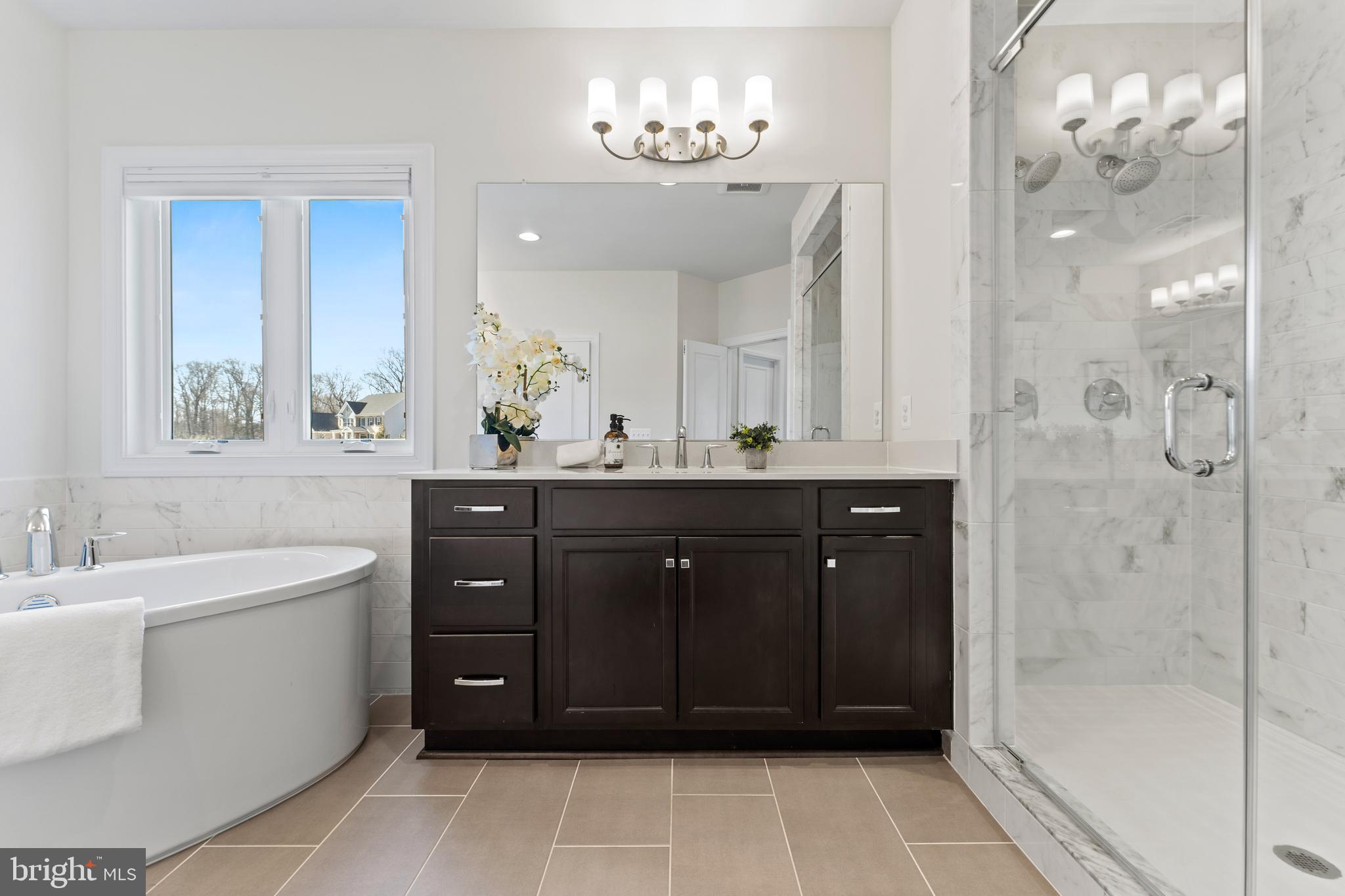 RIVERMONT - Residential