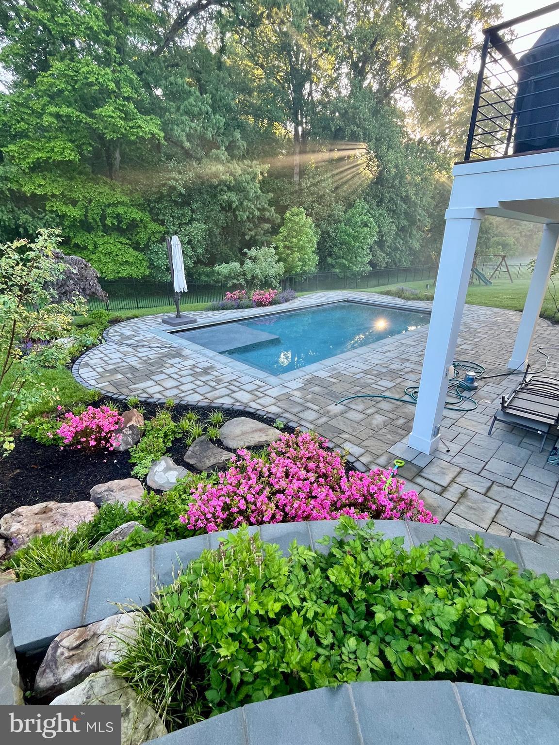 RIVERMONT - Residential