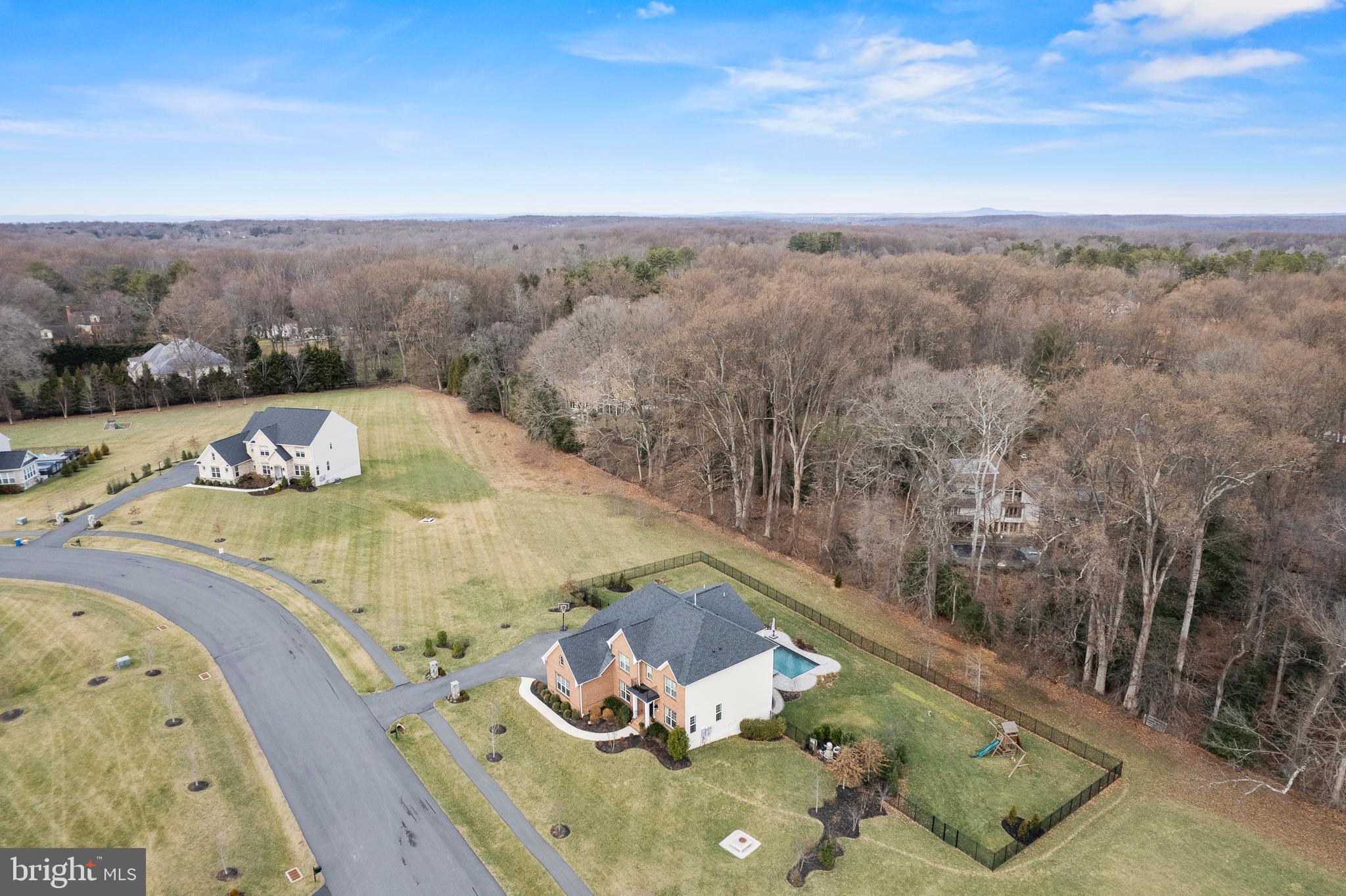 RIVERMONT - Residential