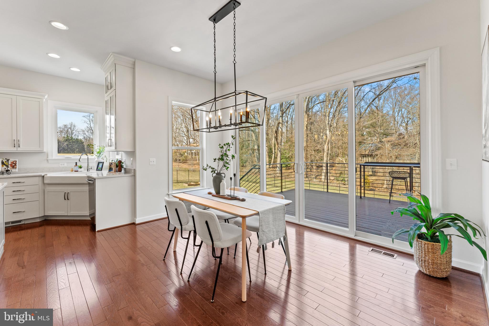 RIVERMONT - Residential