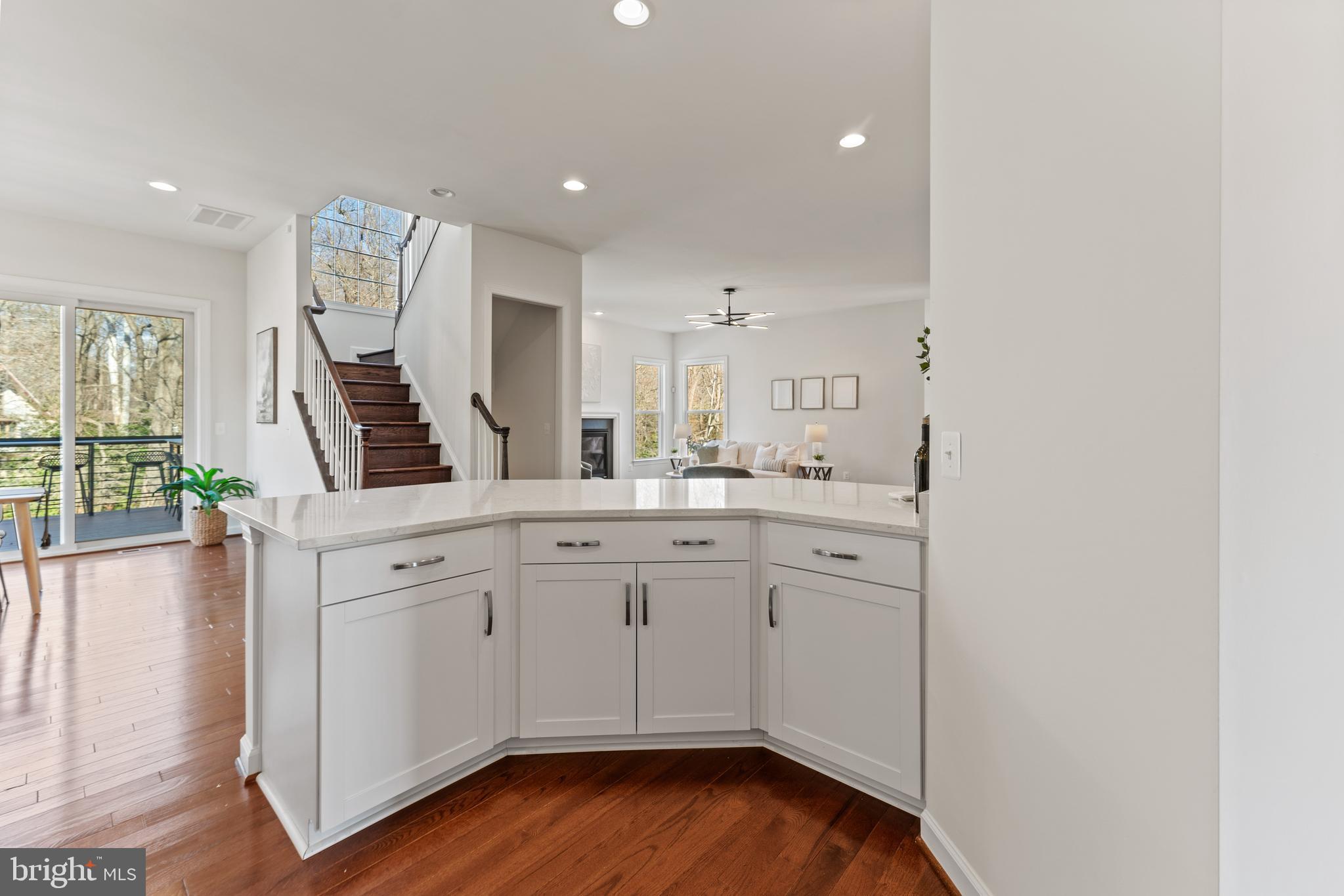 RIVERMONT - Residential