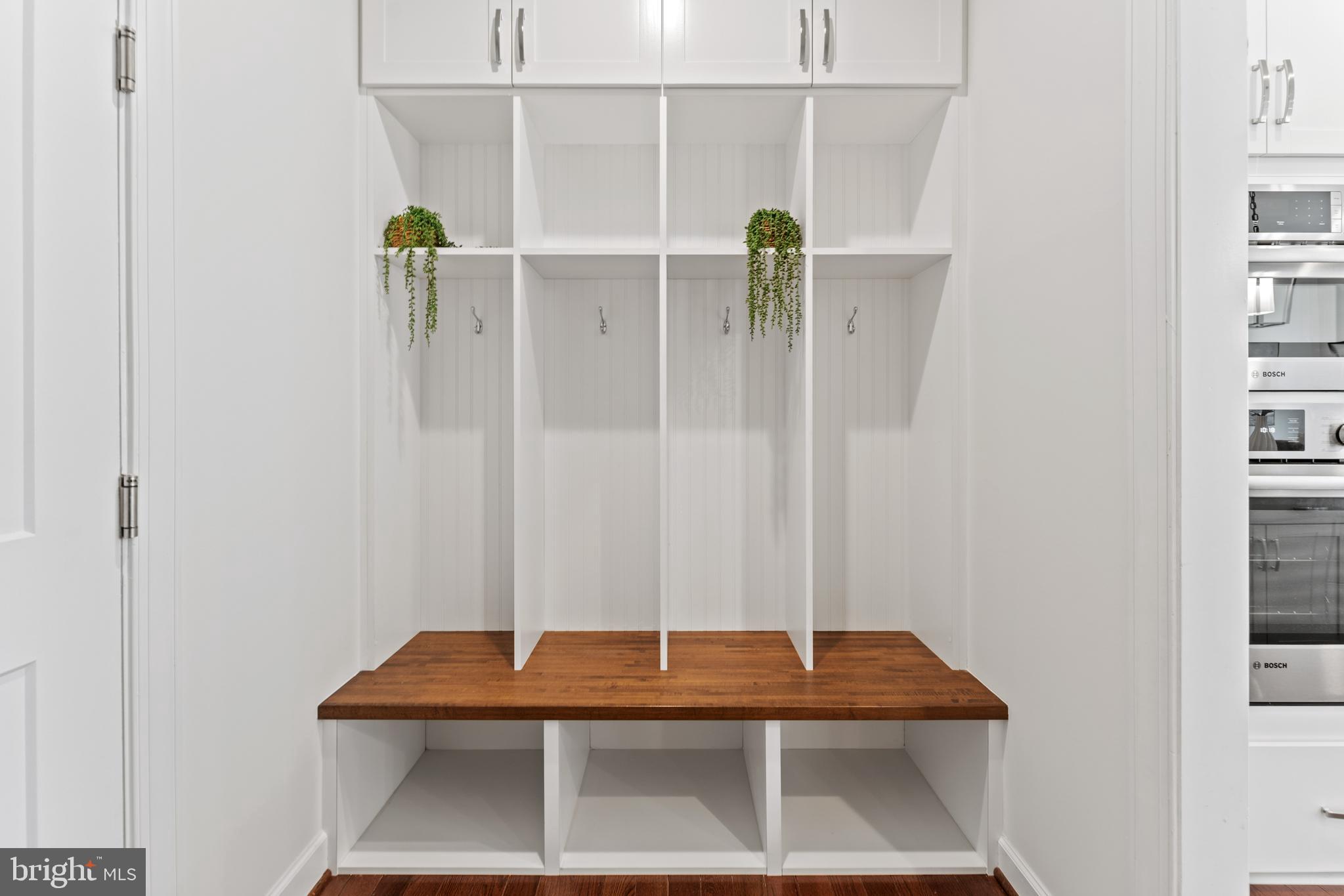 RIVERMONT - Residential