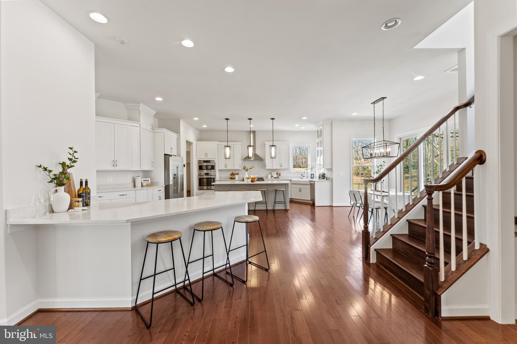 RIVERMONT - Residential