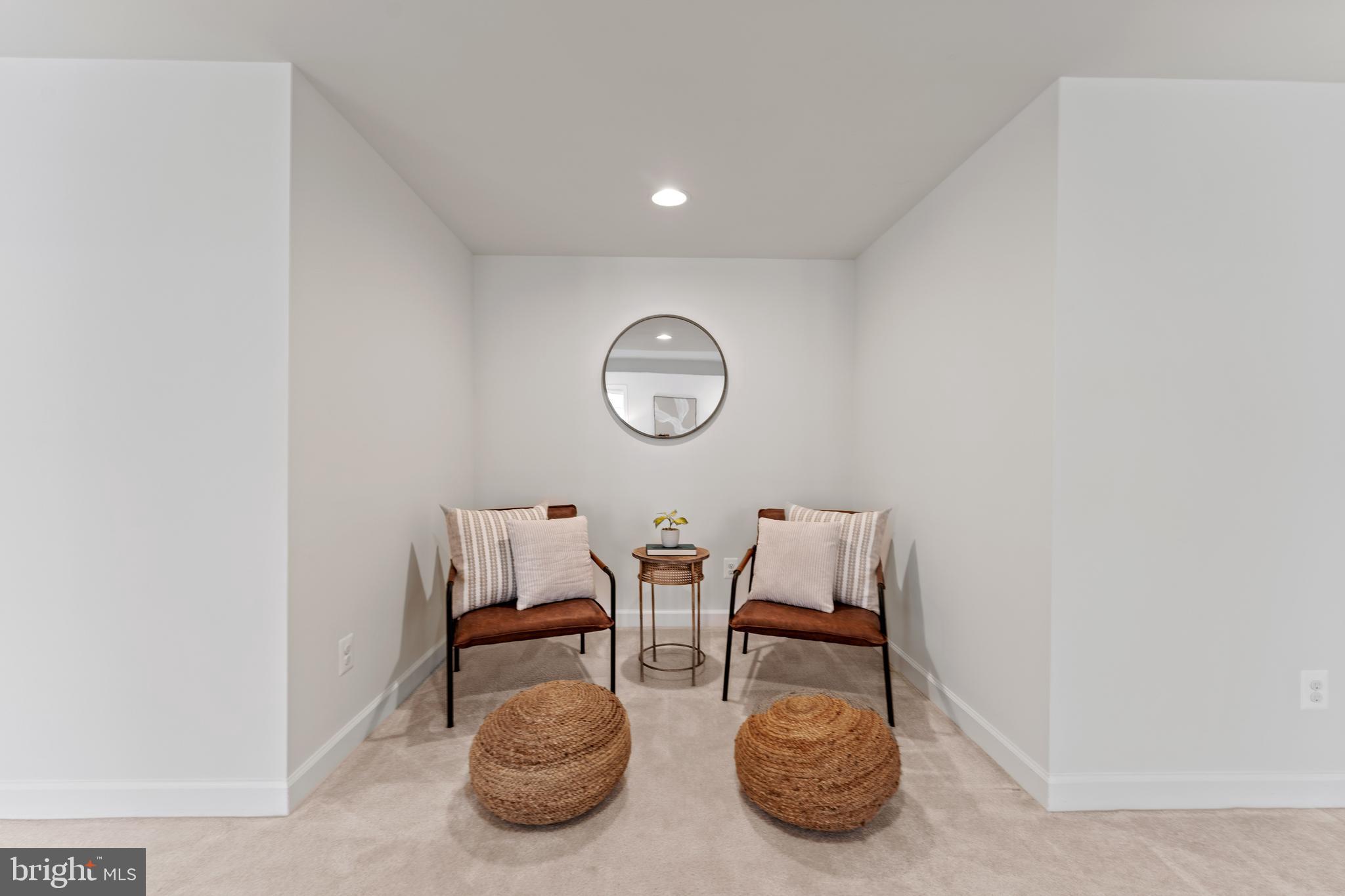 RIVERMONT - Residential