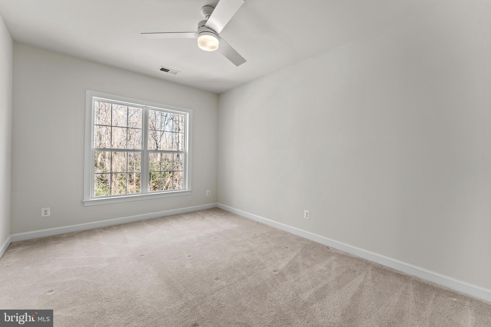 RIVERMONT - Residential