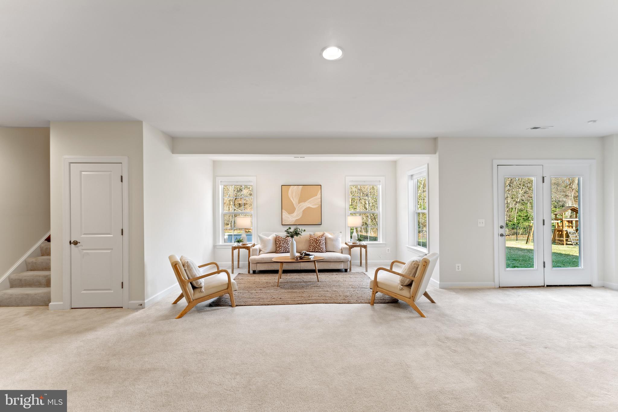 RIVERMONT - Residential