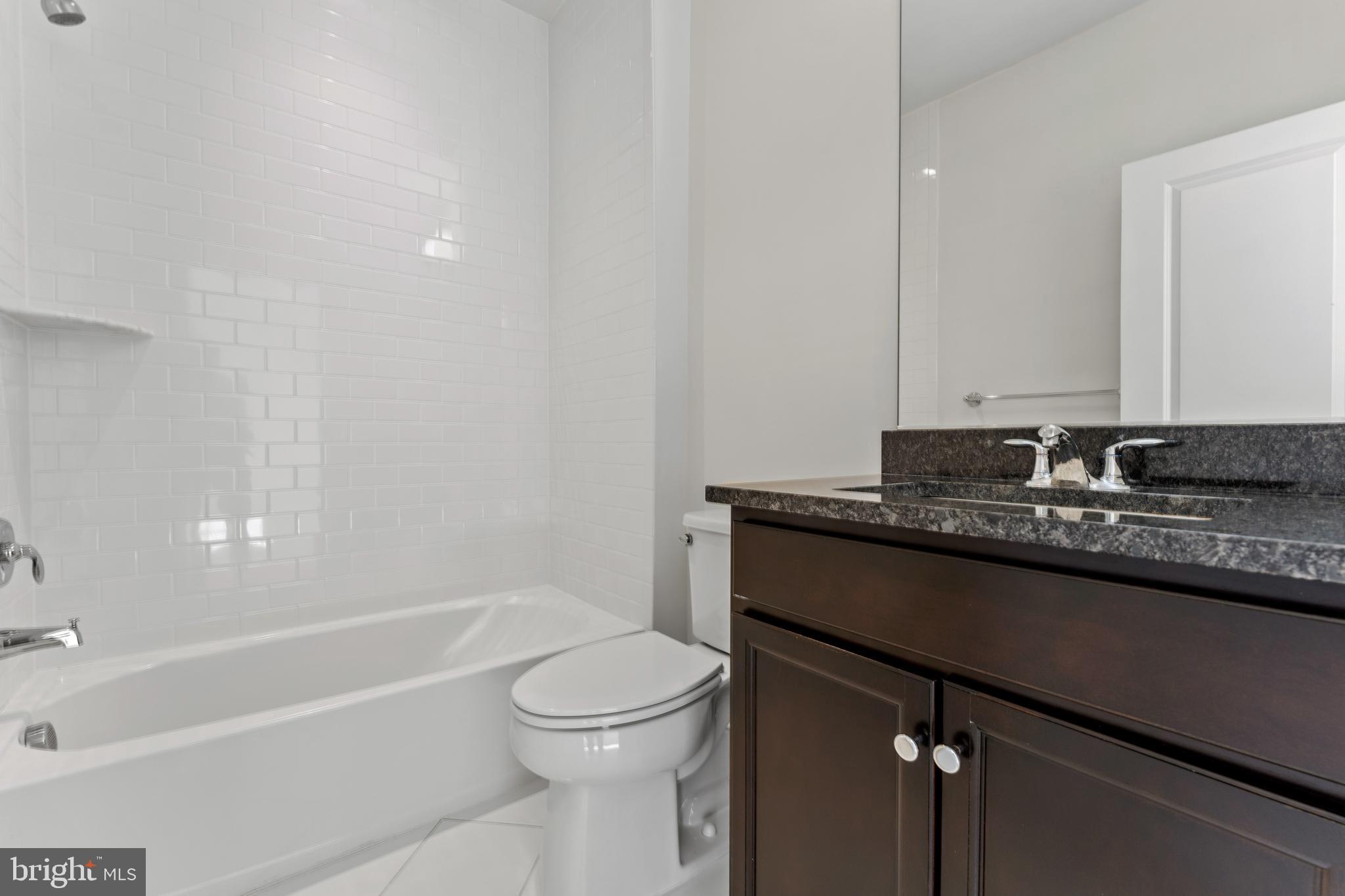 RIVERMONT - Residential