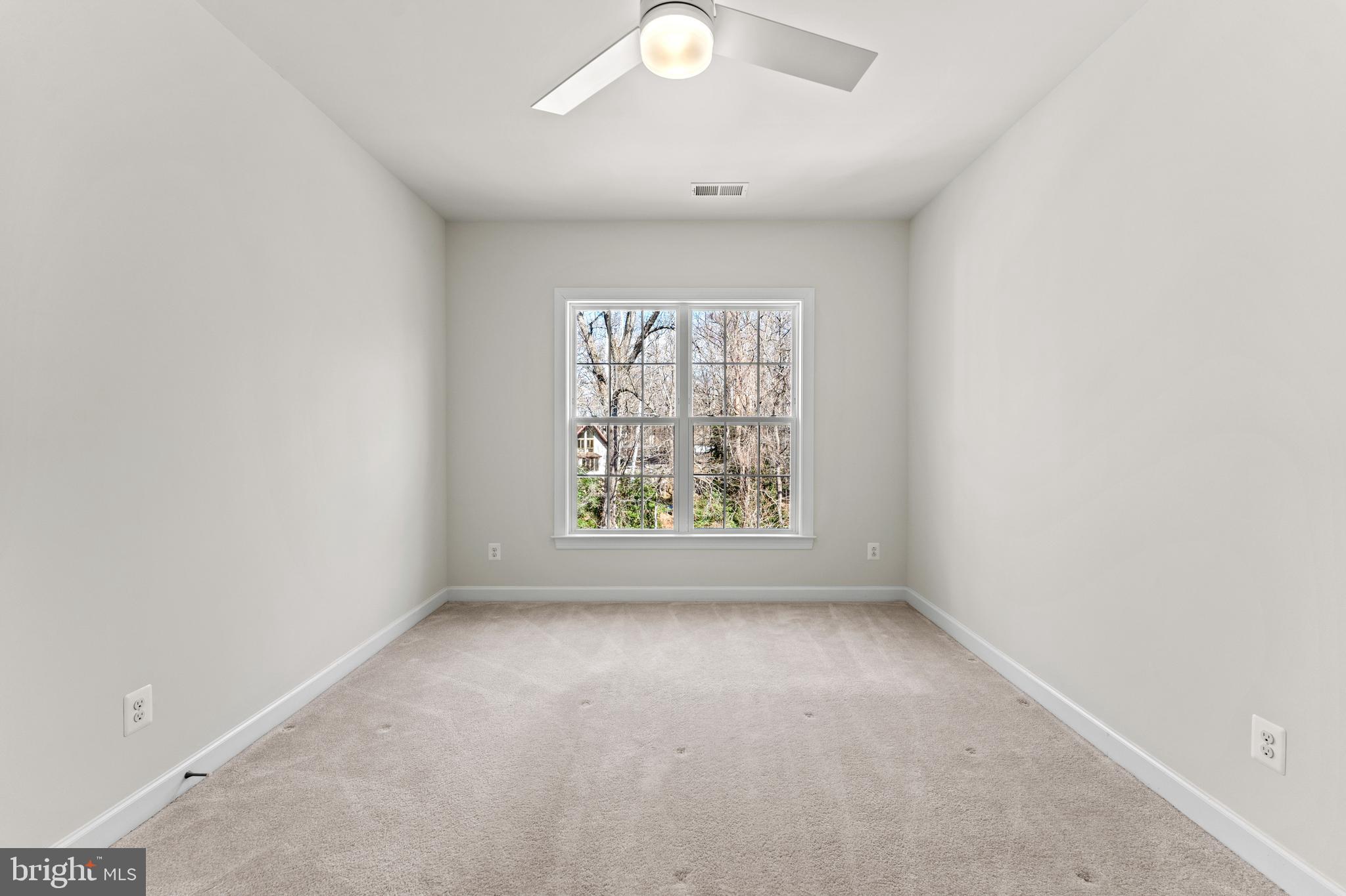 RIVERMONT - Residential