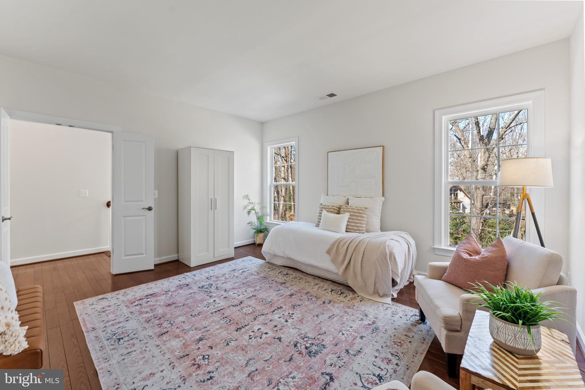 RIVERMONT - Residential