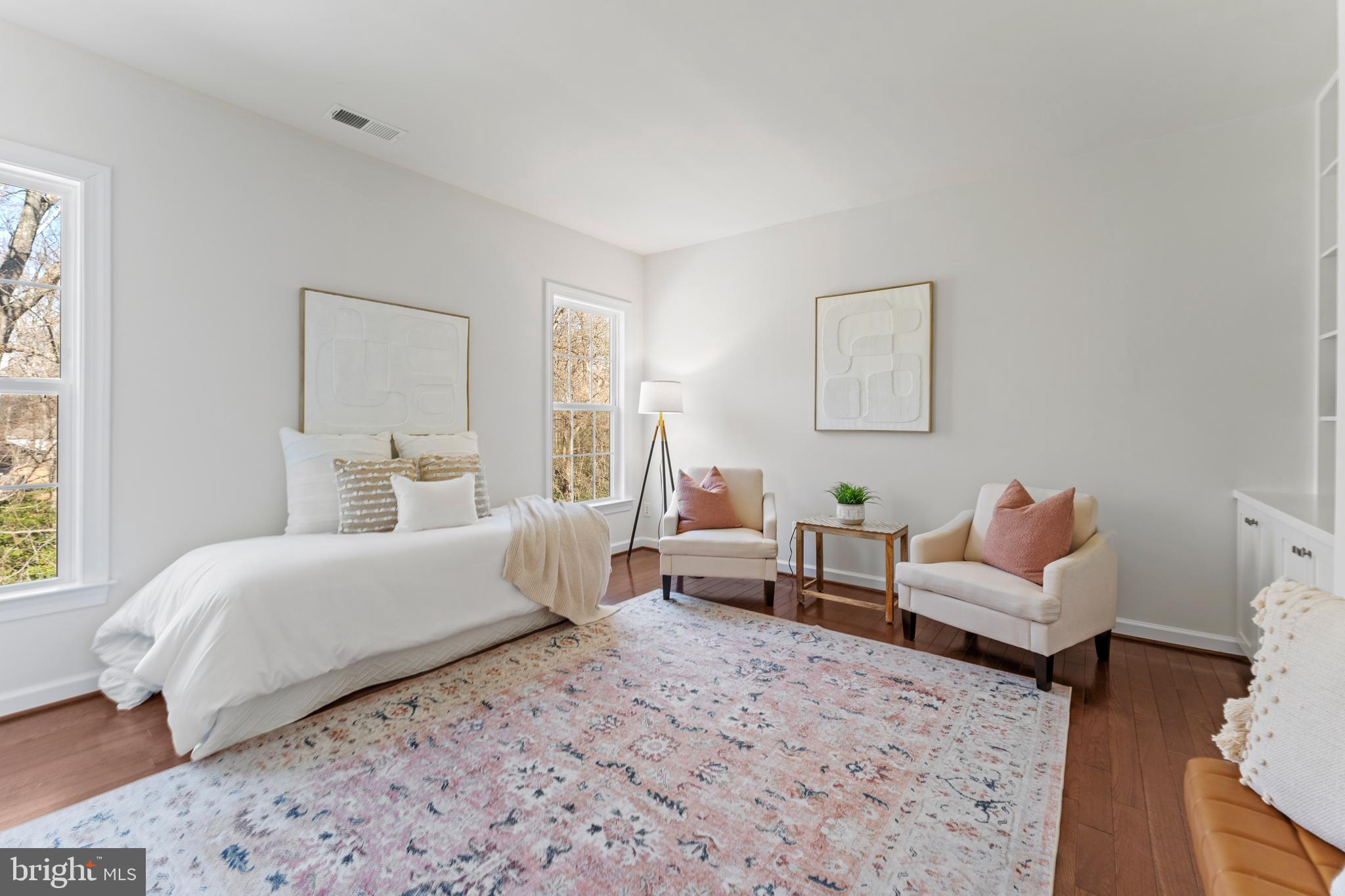 RIVERMONT - Residential