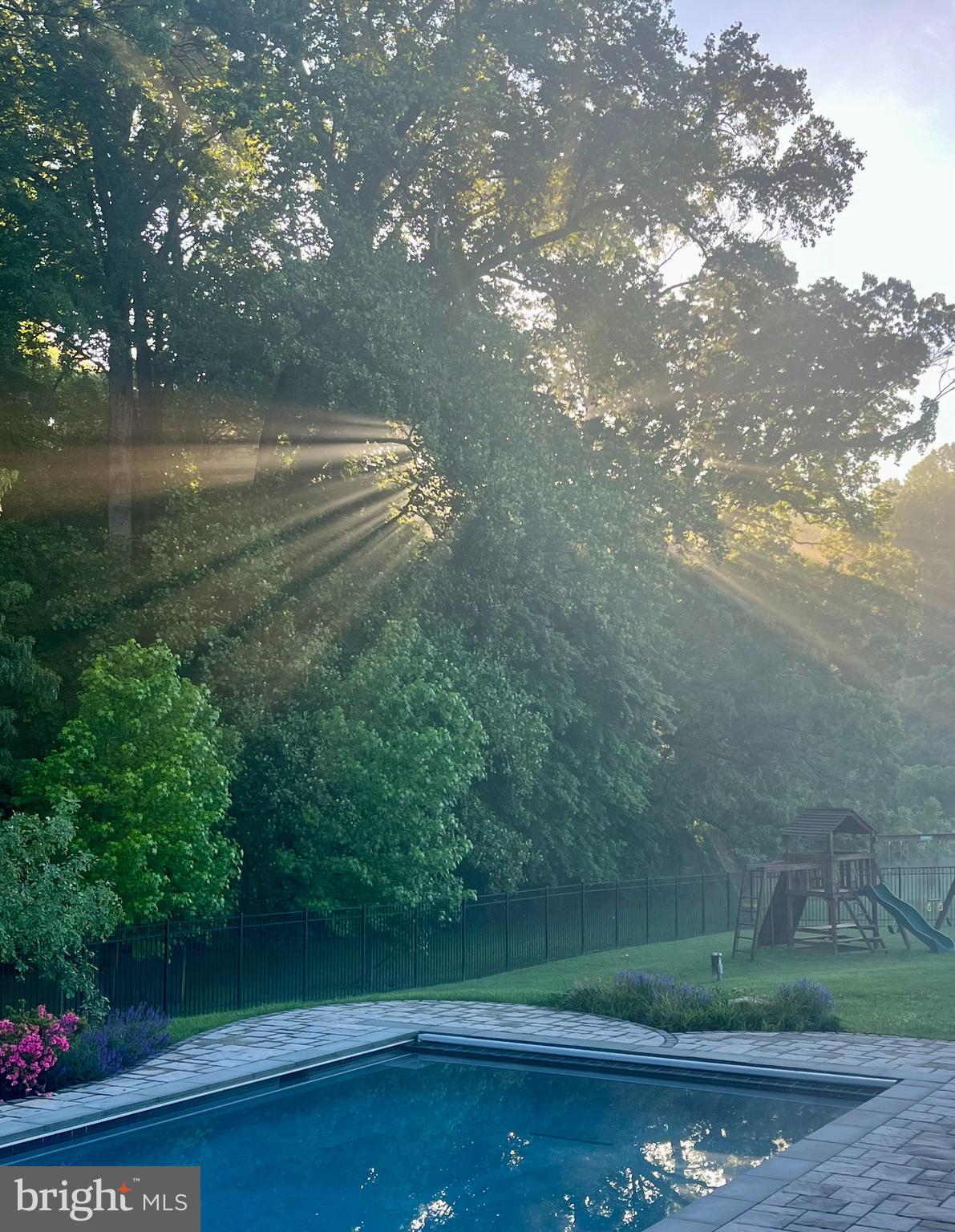 RIVERMONT - Residential