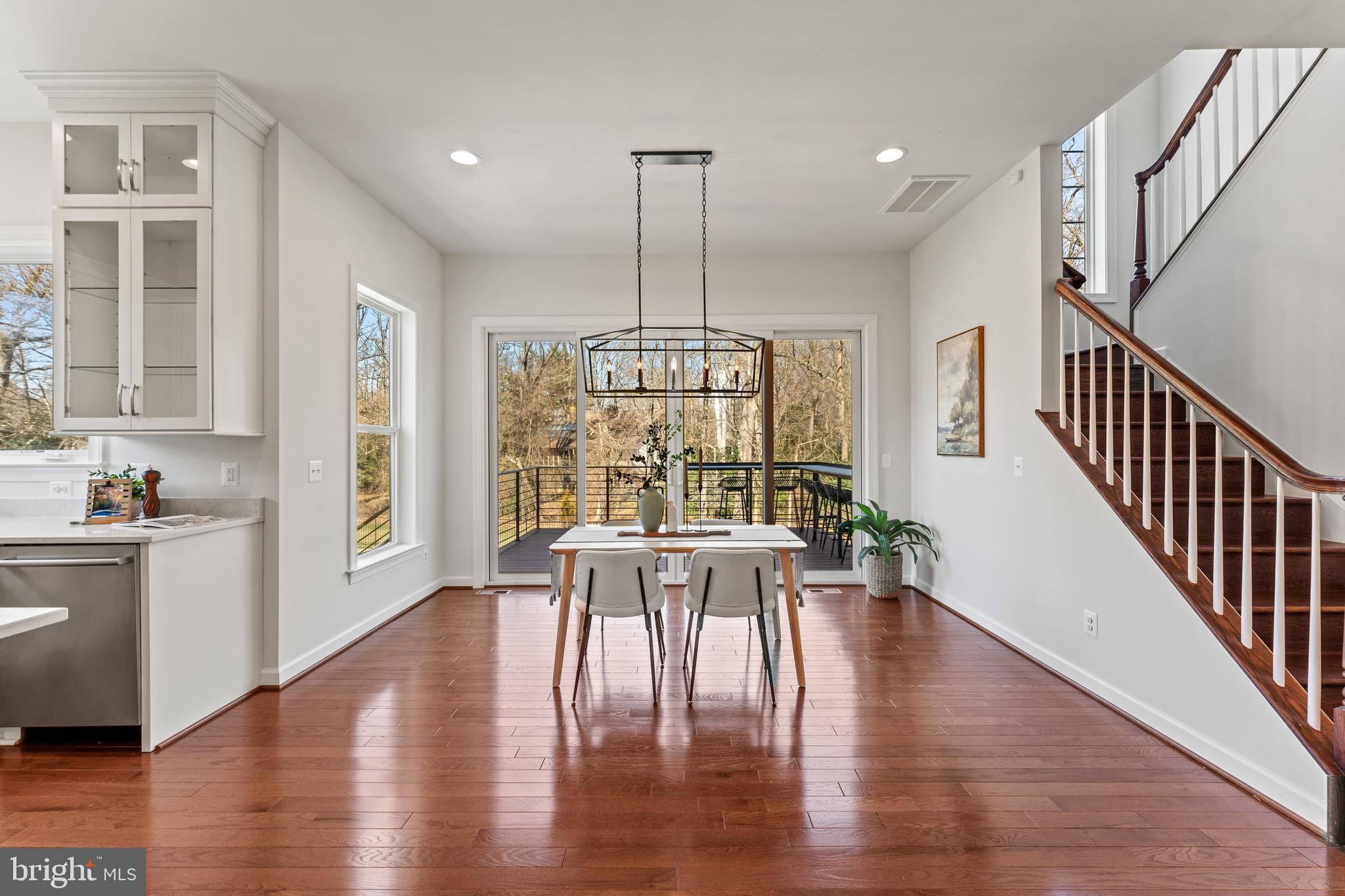 RIVERMONT - Residential