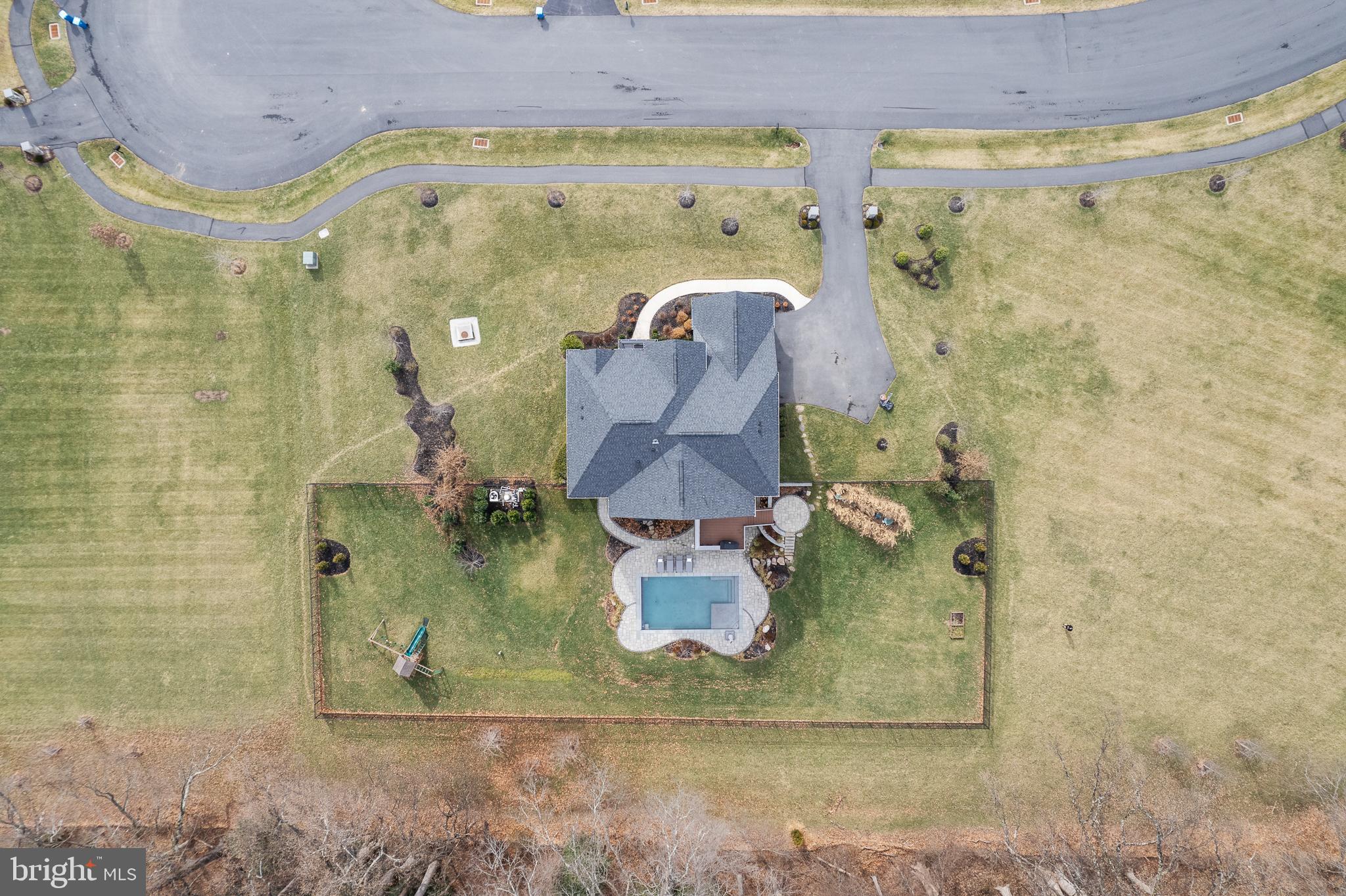 RIVERMONT - Residential