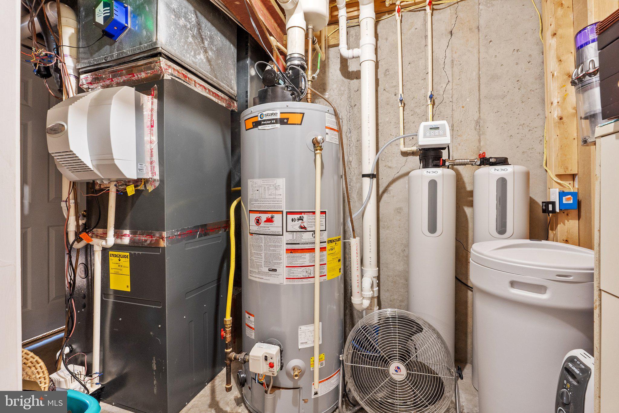 LOCUST HILL - Residential