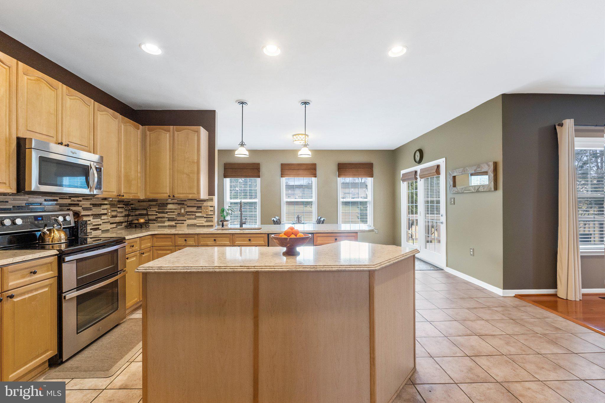 LOCUST HILL - Residential