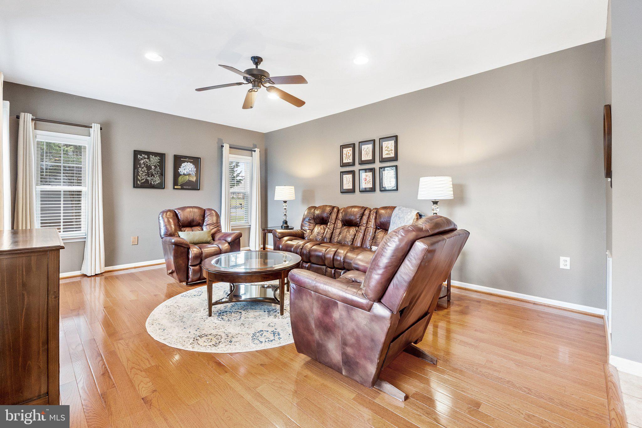 LOCUST HILL - Residential