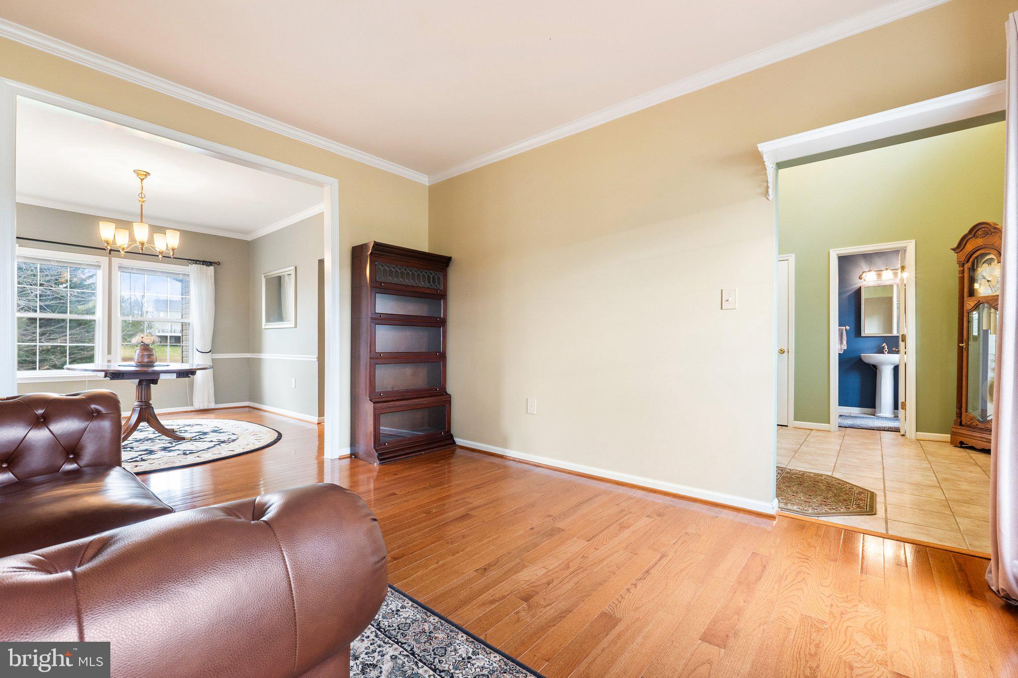 LOCUST HILL - Residential