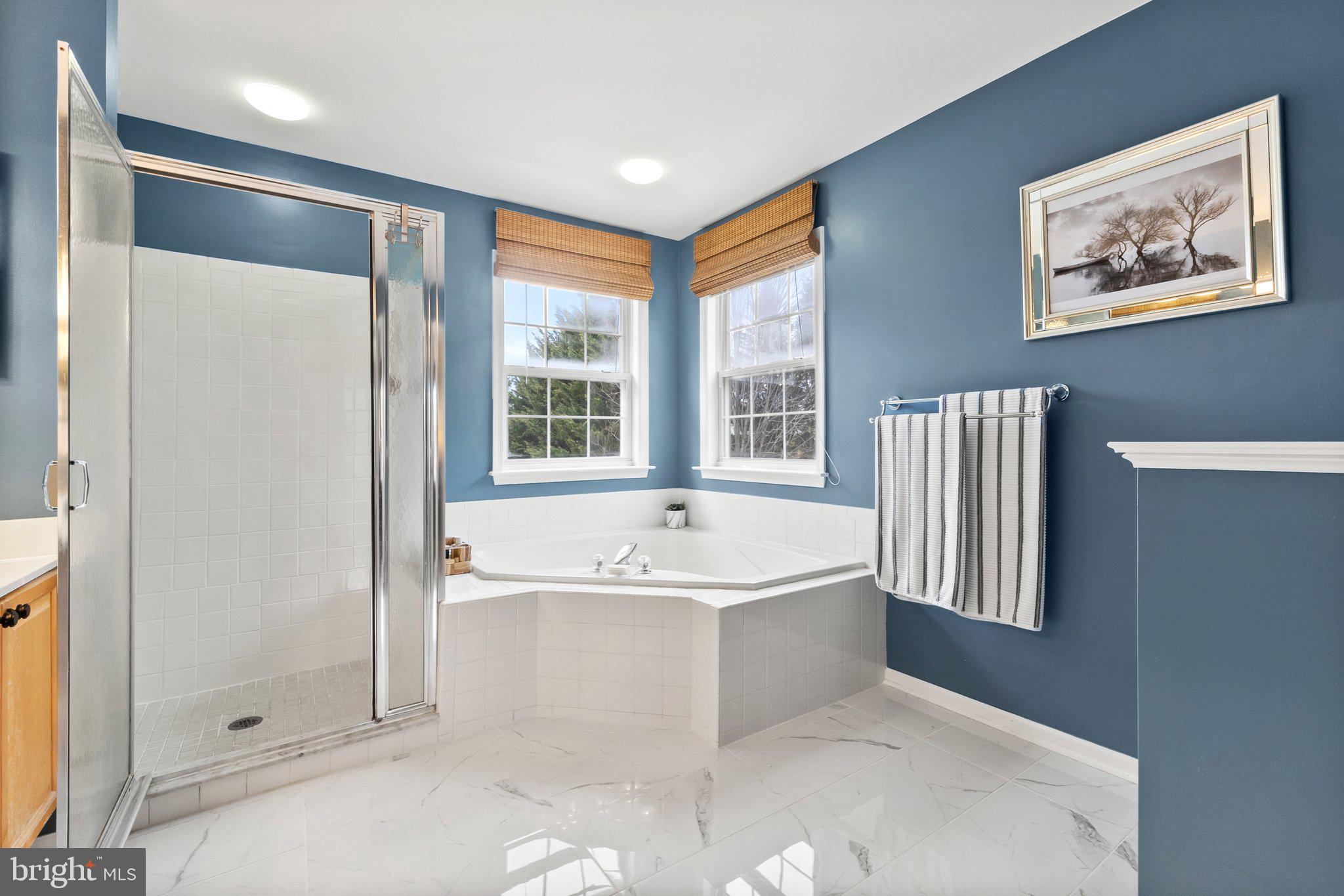 LOCUST HILL - Residential