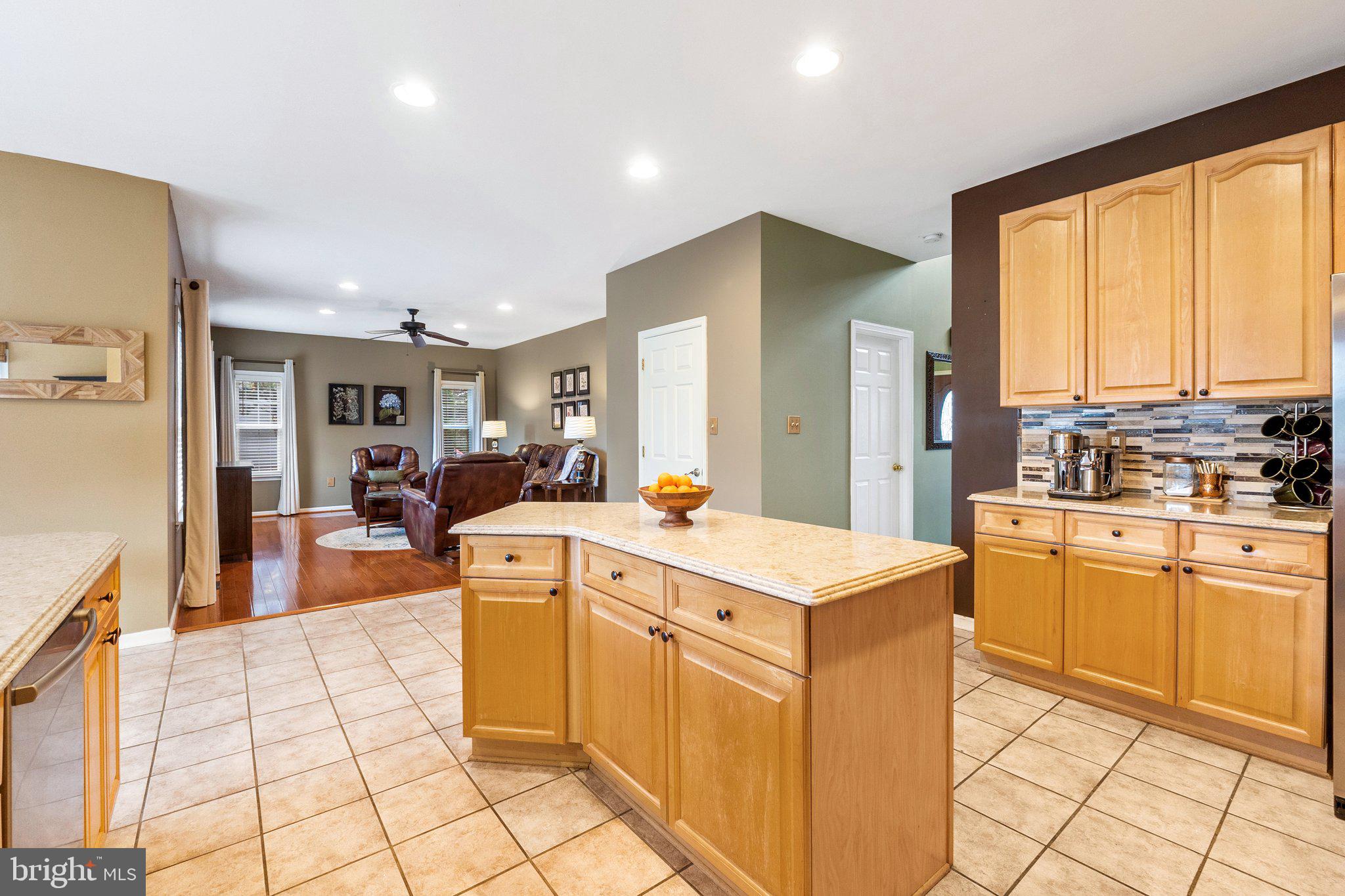 LOCUST HILL - Residential