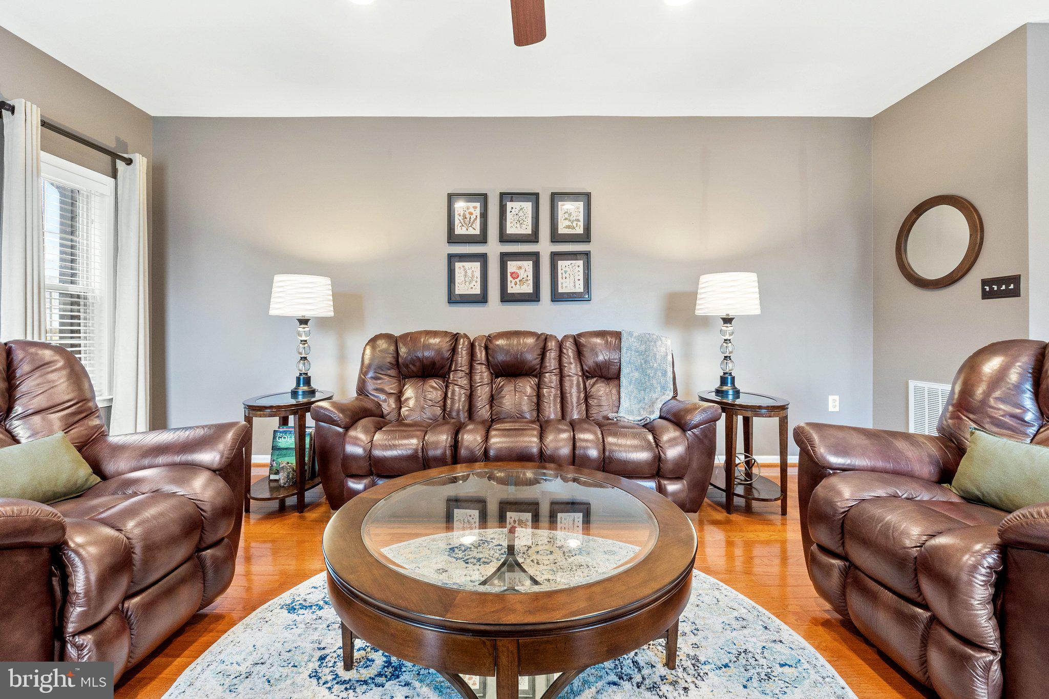 LOCUST HILL - Residential