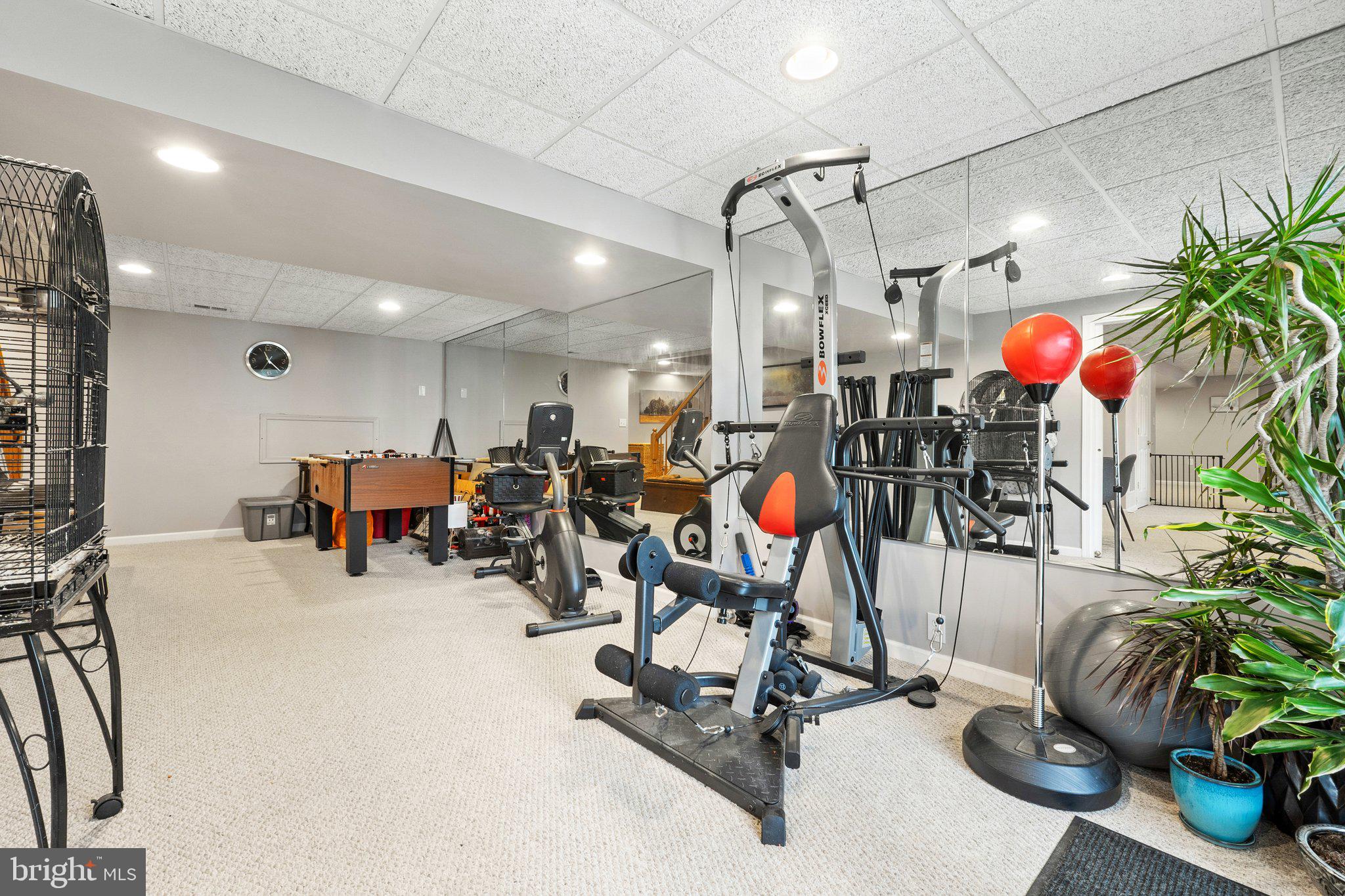 LOCUST HILL - Residential