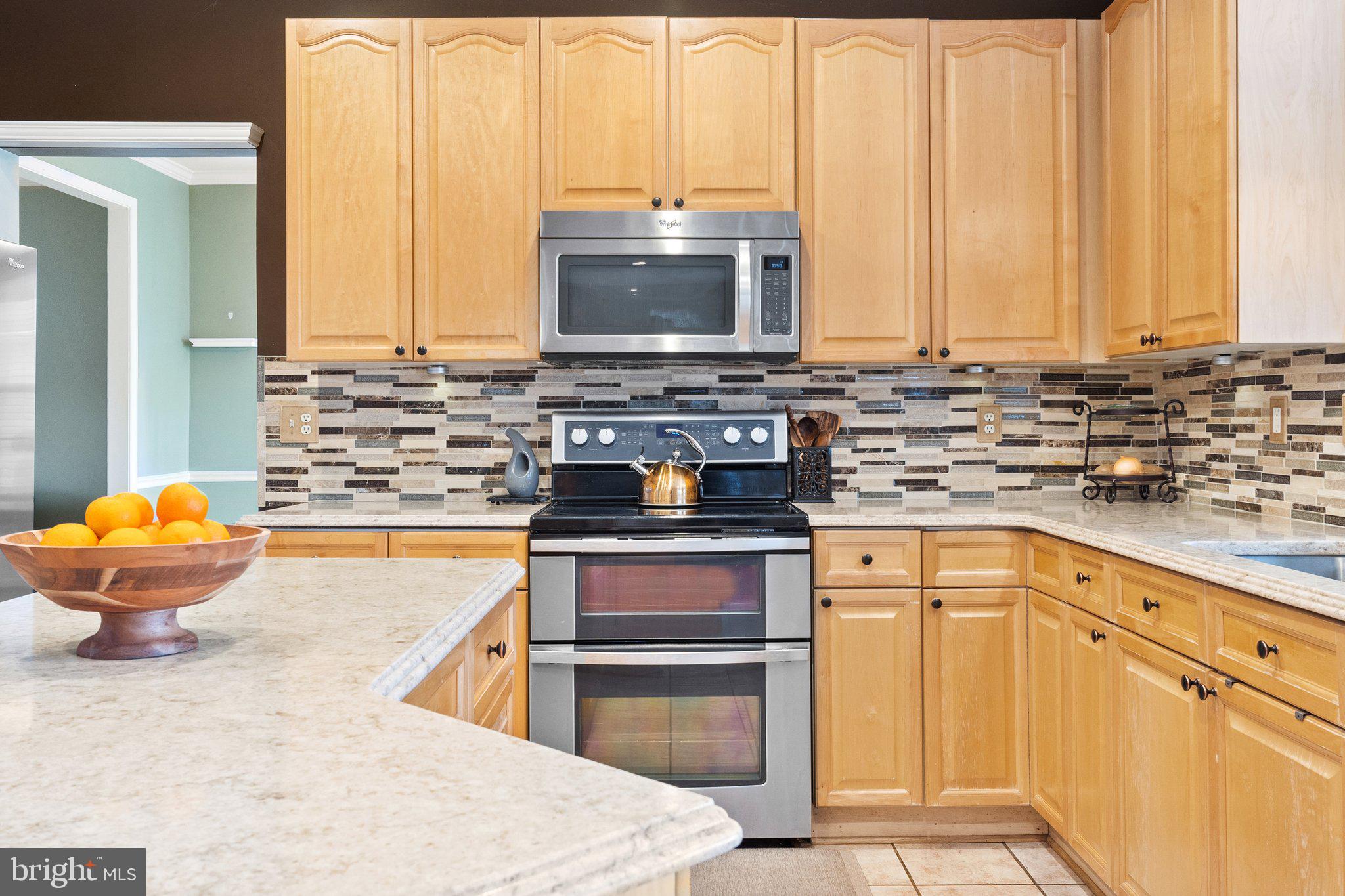 LOCUST HILL - Residential