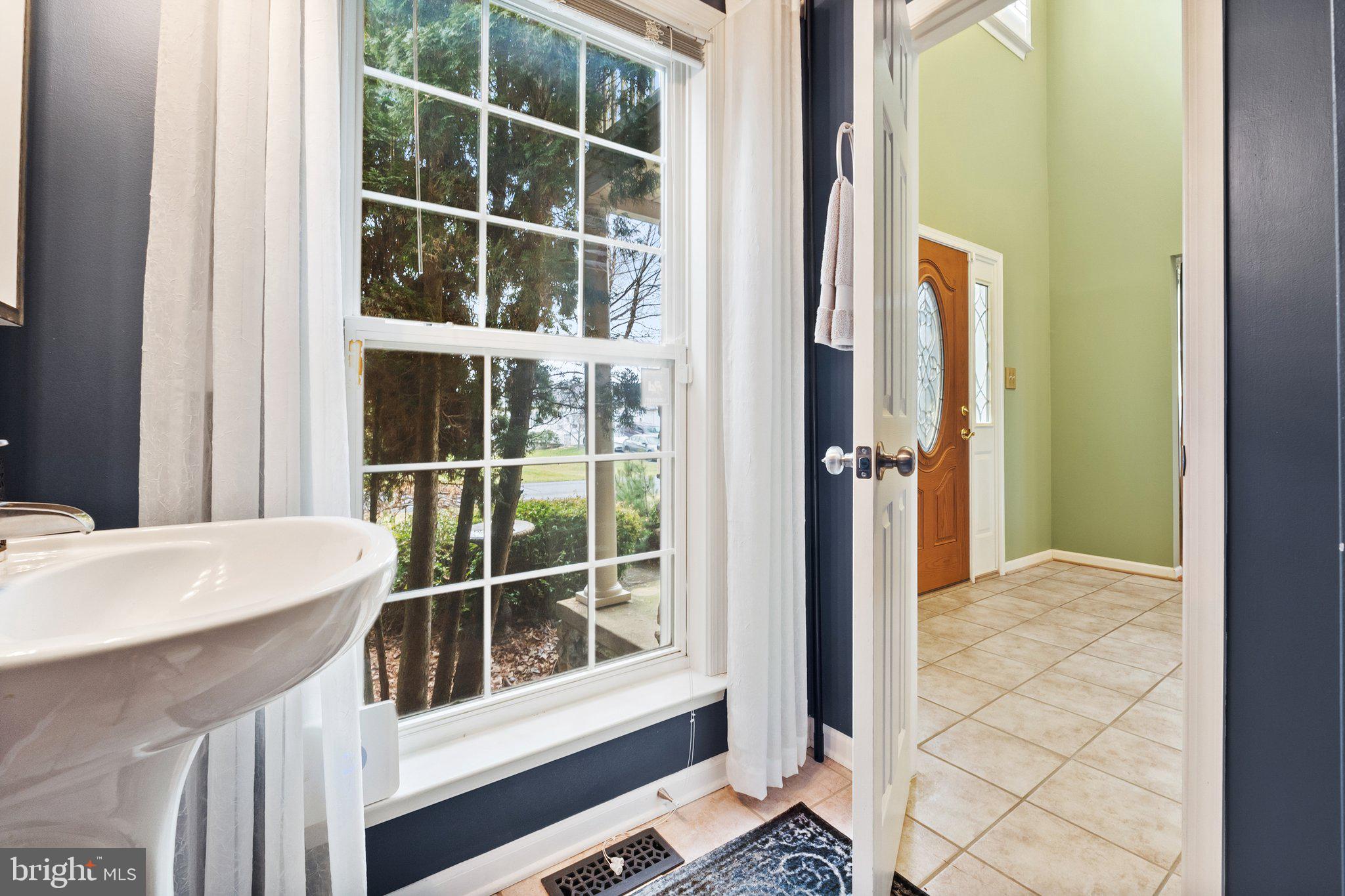 LOCUST HILL - Residential