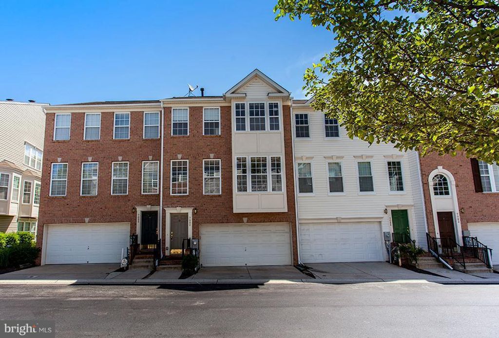 Photo of 7086 Water Oak Road #200, ELKRIDGE, MD 21075 (MLS # MDHW2067562)