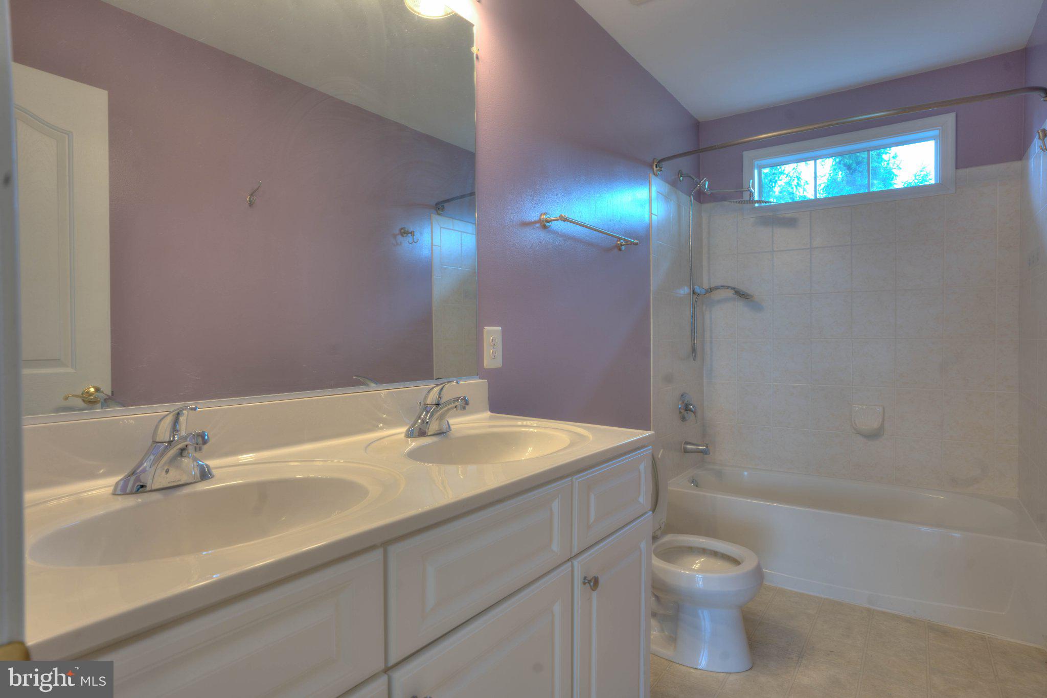 HICKORY OVERLOOK - Residential