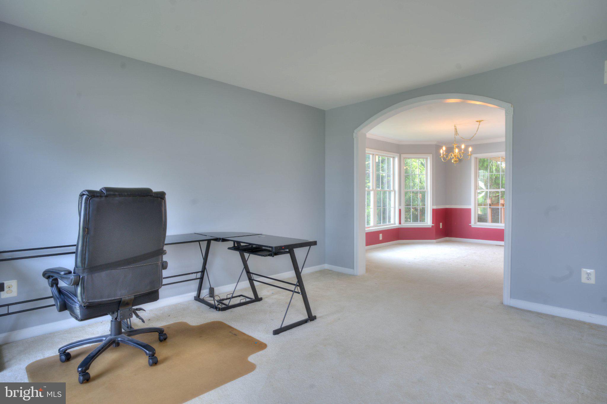 711 HICKORY LIMB CIRCLE