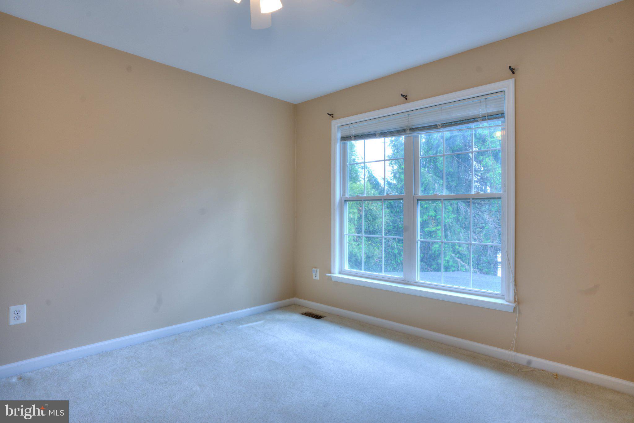 HICKORY OVERLOOK - Residential