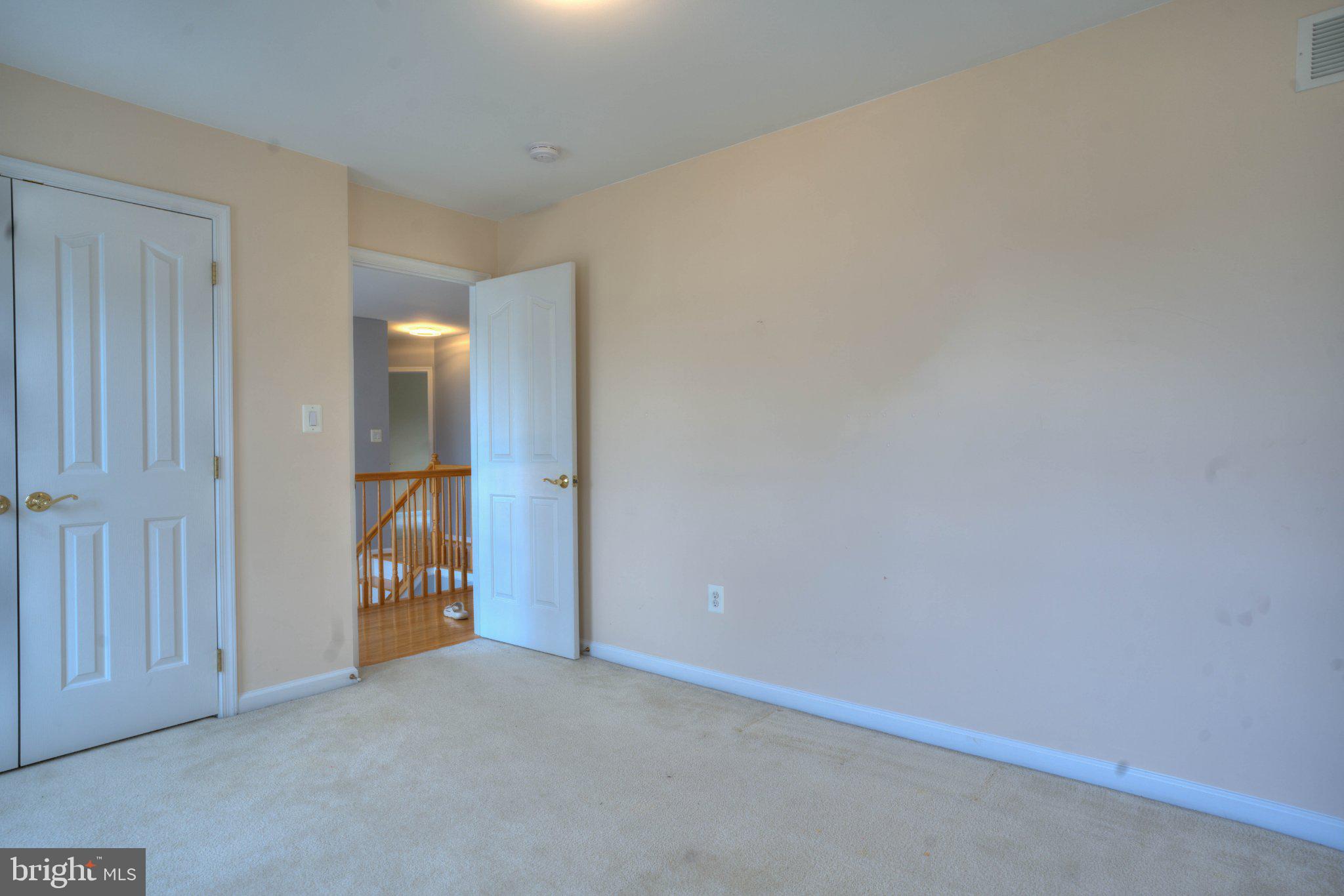 HICKORY OVERLOOK - Residential