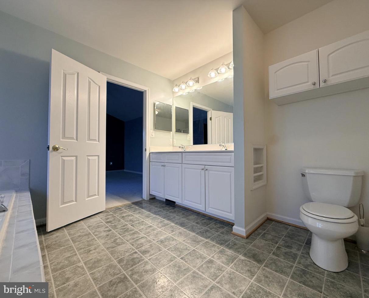 HICKORY OVERLOOK - Residential