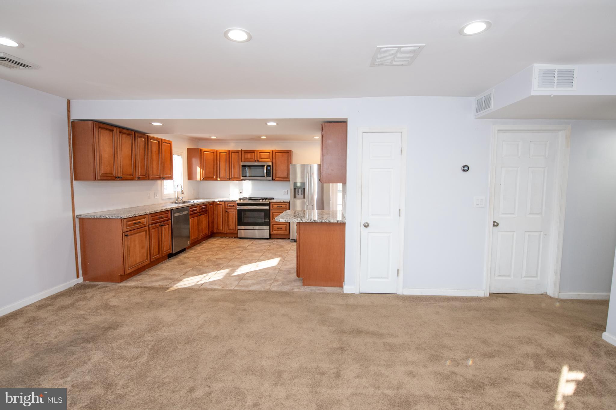 EDDINGTON GDNS - Residential