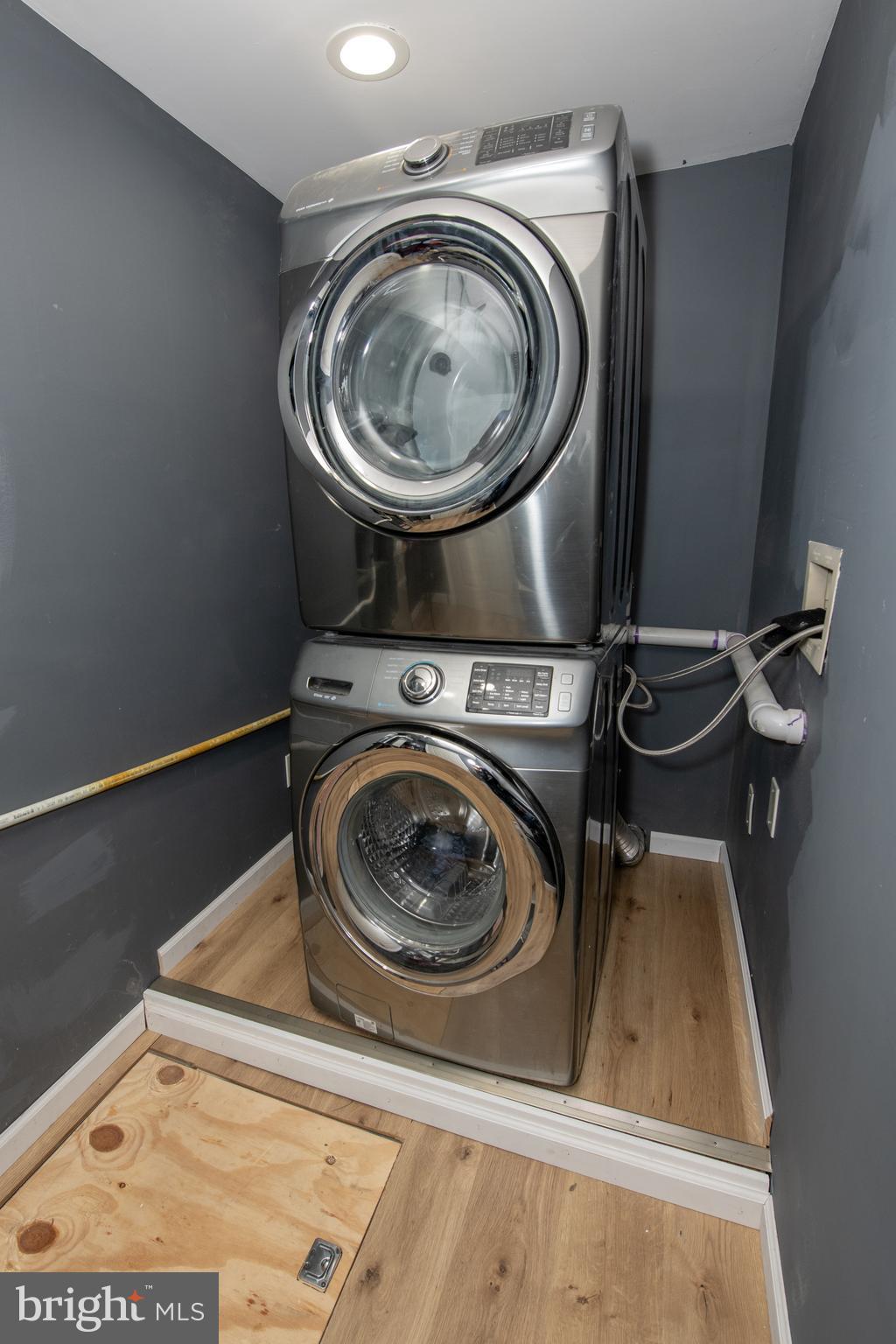 EDDINGTON GDNS - Residential