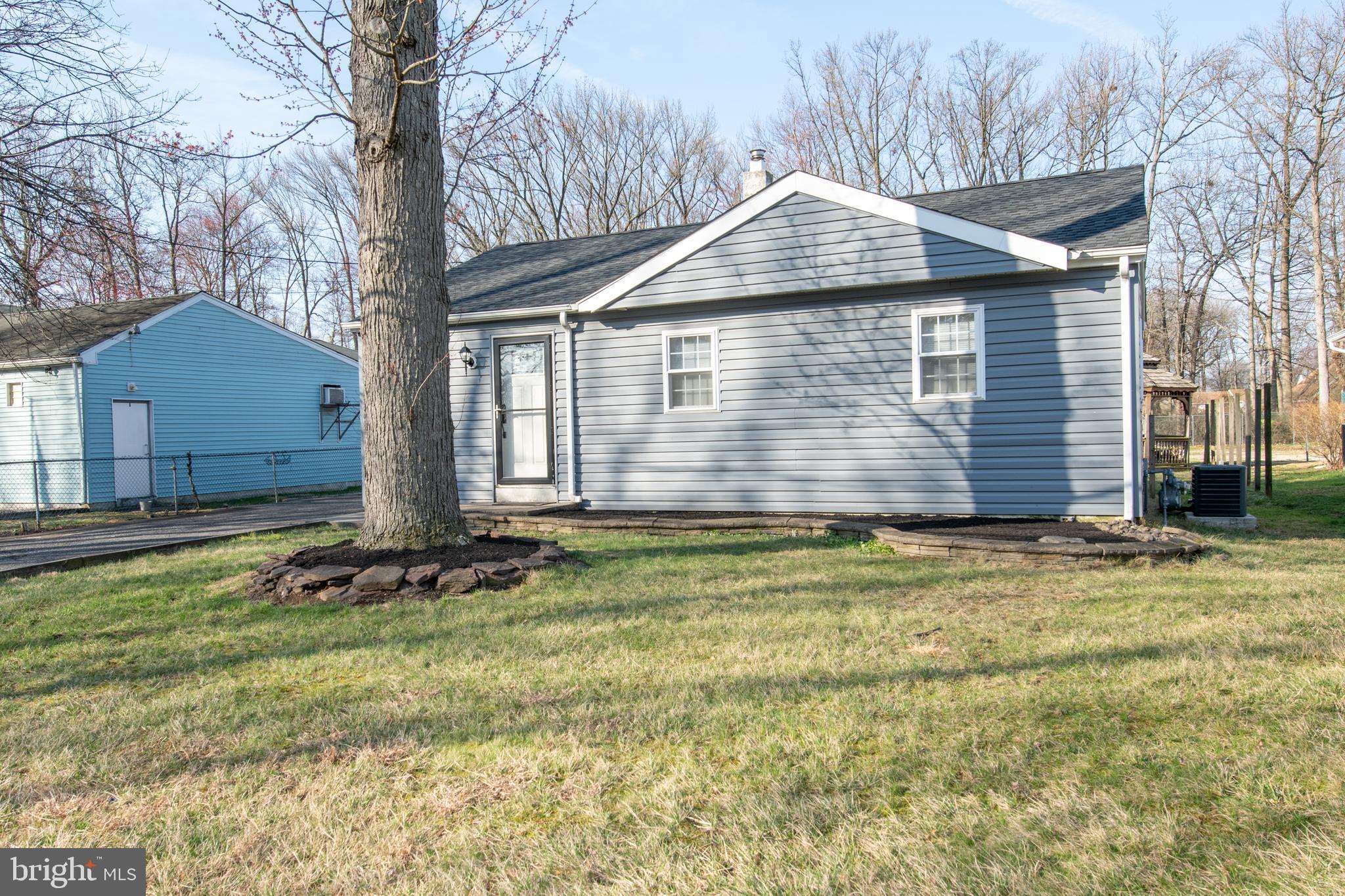 EDDINGTON GDNS - Residential