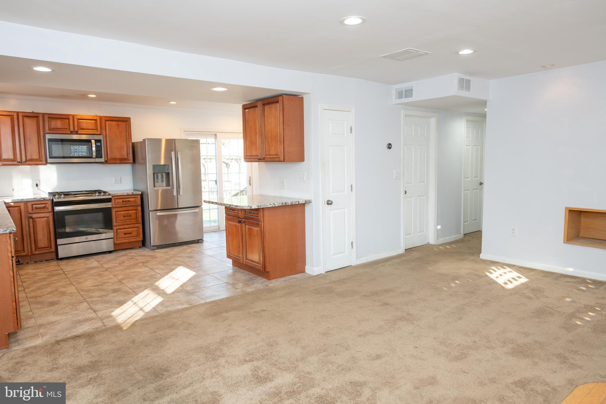 EDDINGTON GDNS - Residential