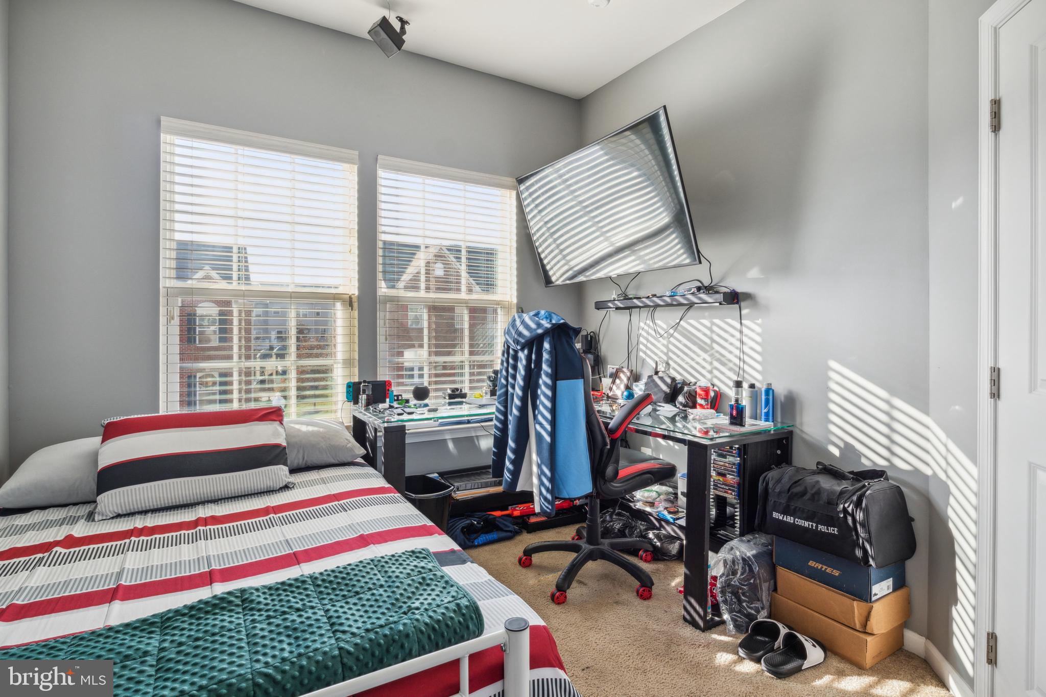 HOWARD SQUARE - Residential Lease