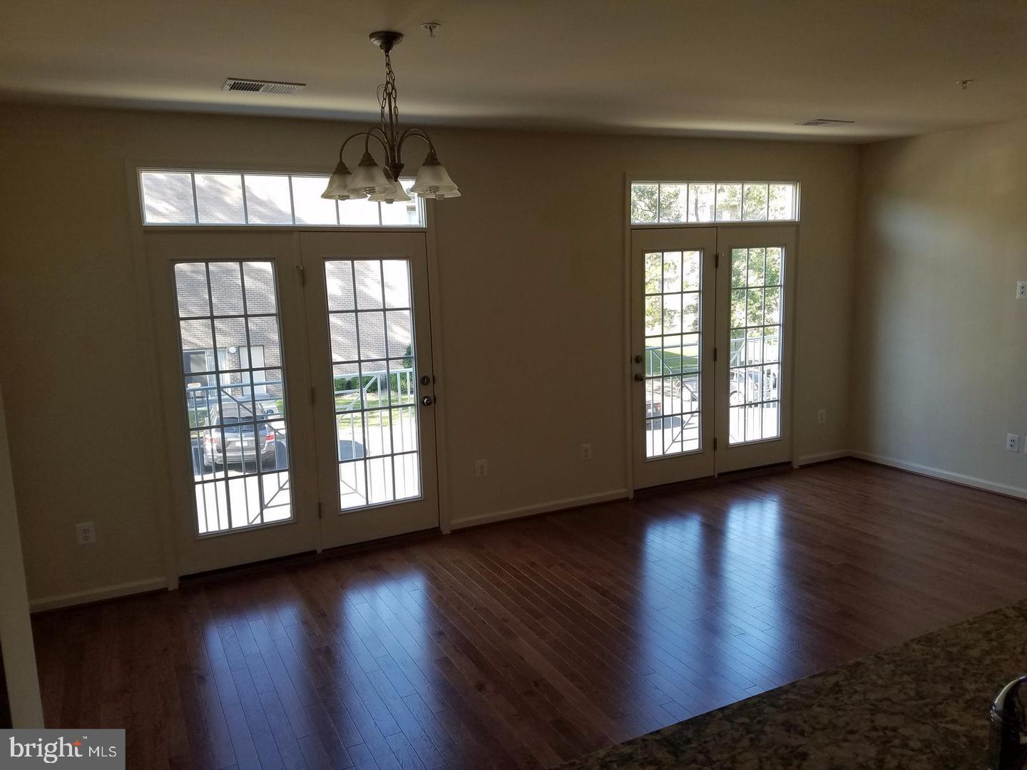 POTOMAC CREST - Residential Lease