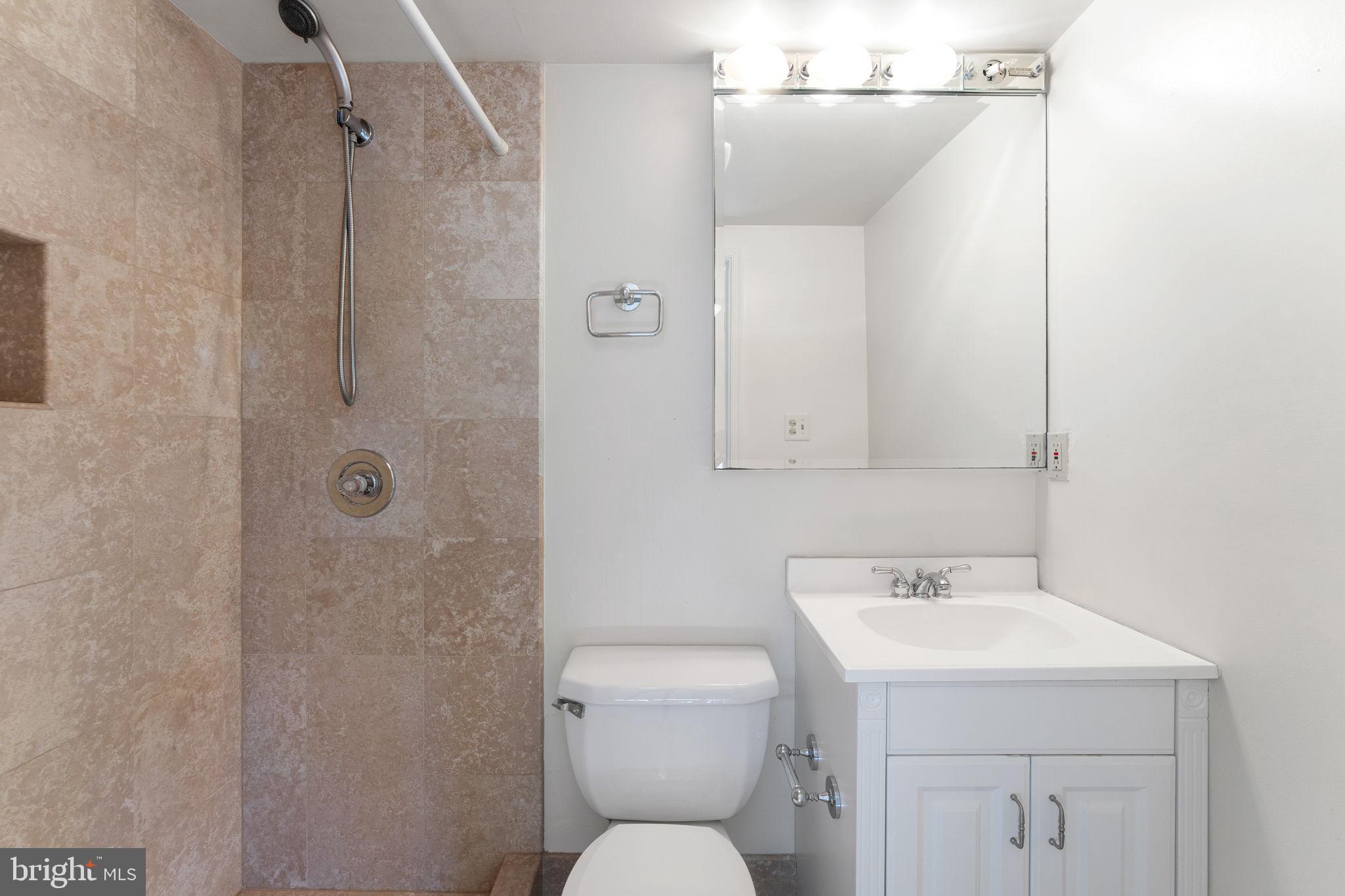 YATES GARDENS - Residential