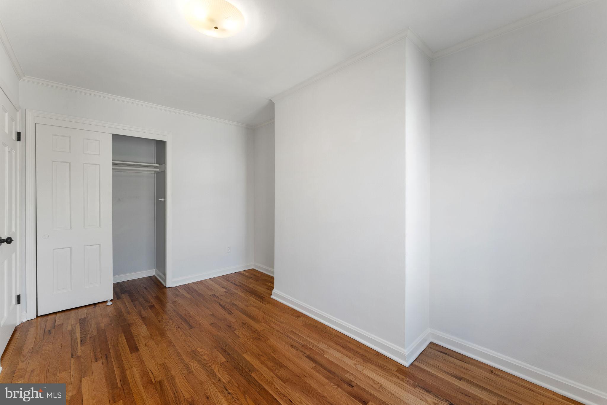 YATES GARDENS - Residential