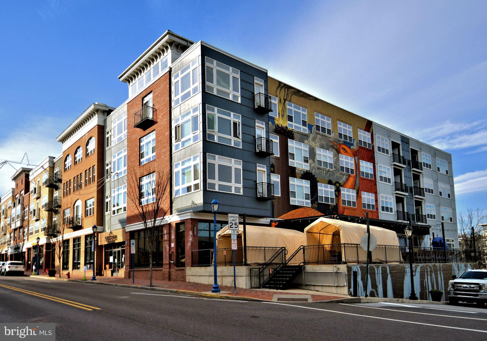 RENAISSANCE PLACE W - Residential Lease